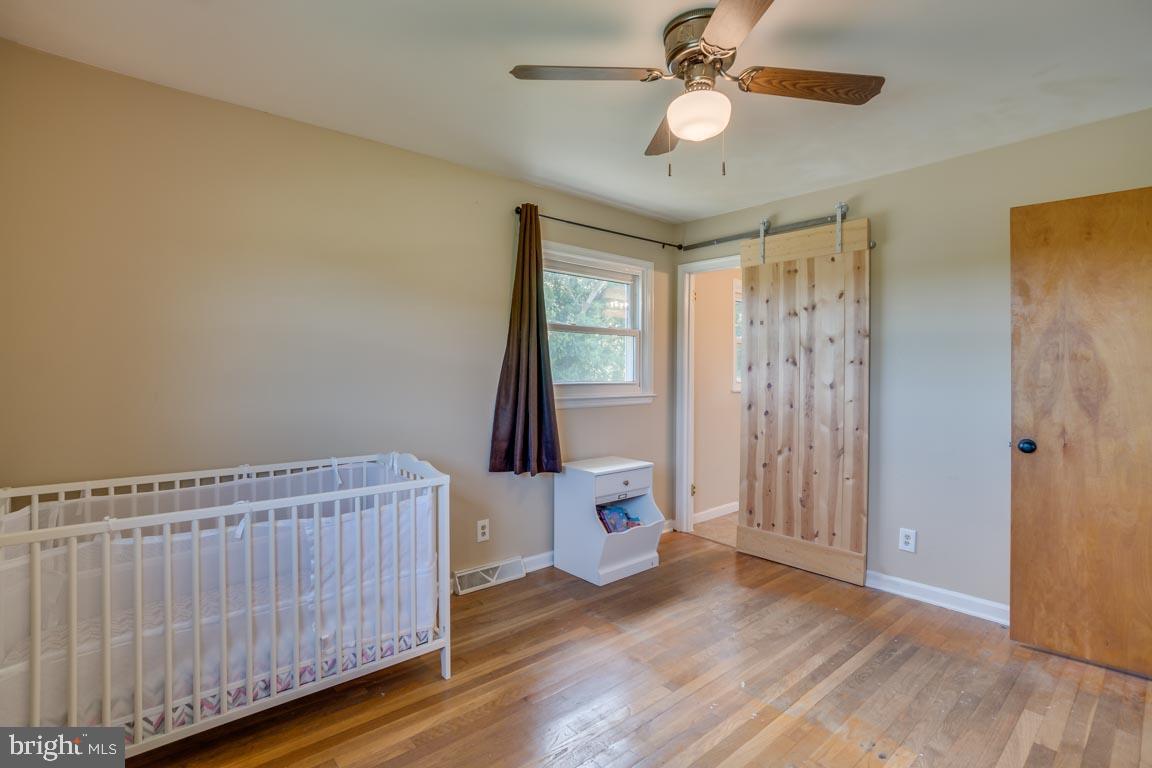 WOODFORD - Residential