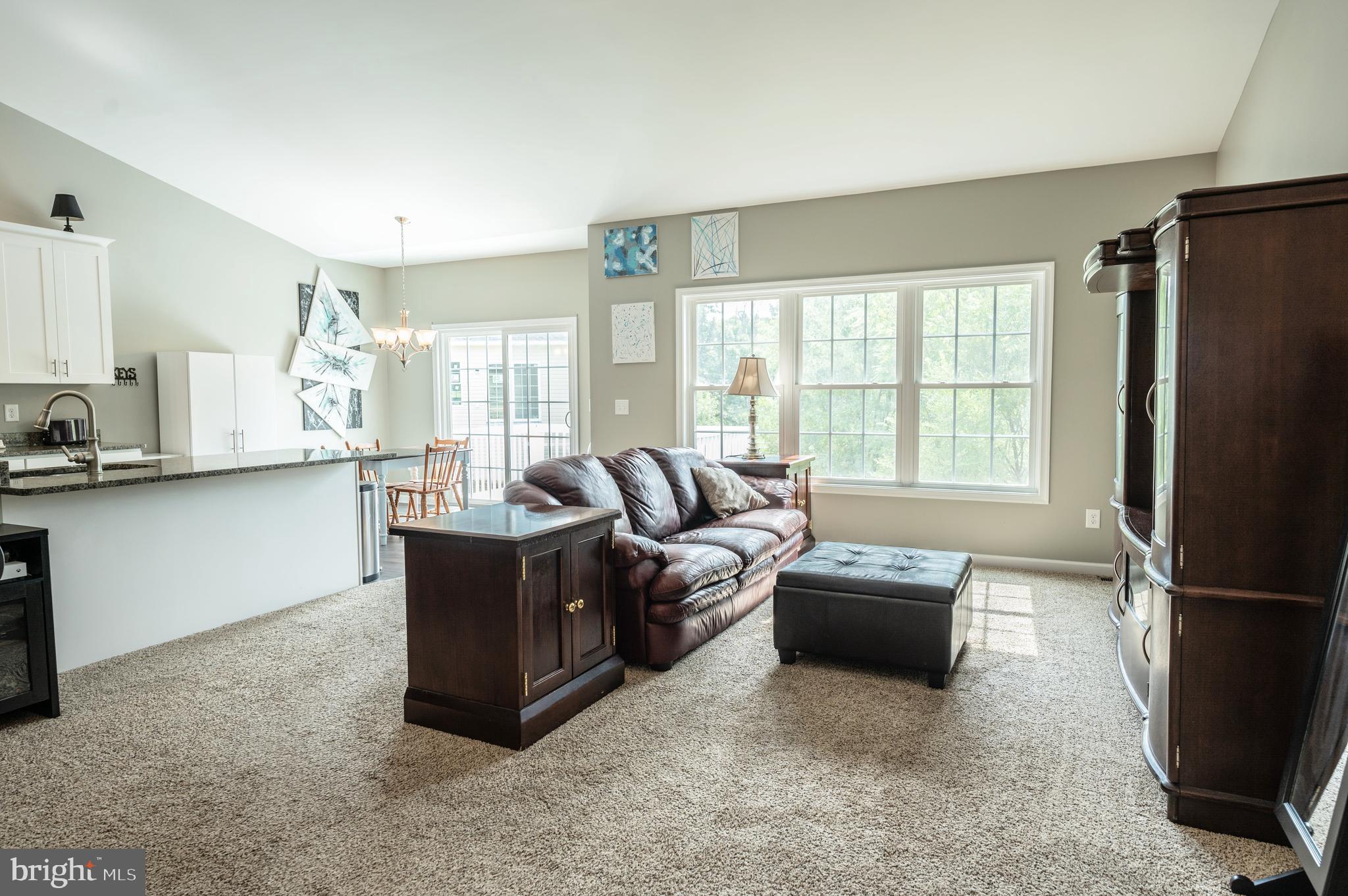 LINKS PLACE - Residential