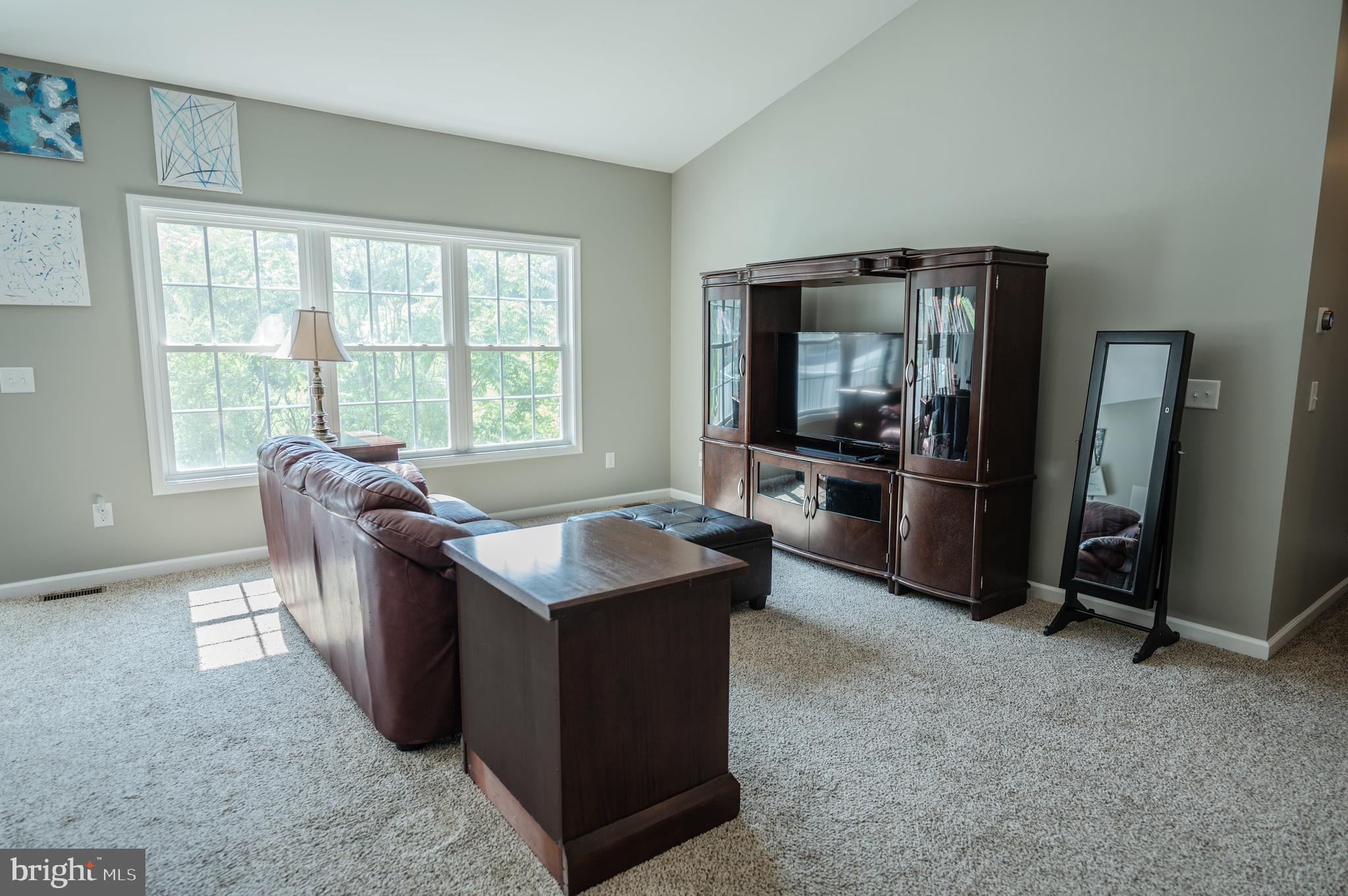 LINKS PLACE - Residential