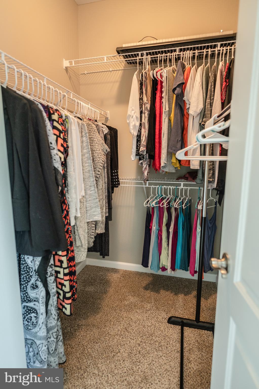 LINKS PLACE - Residential