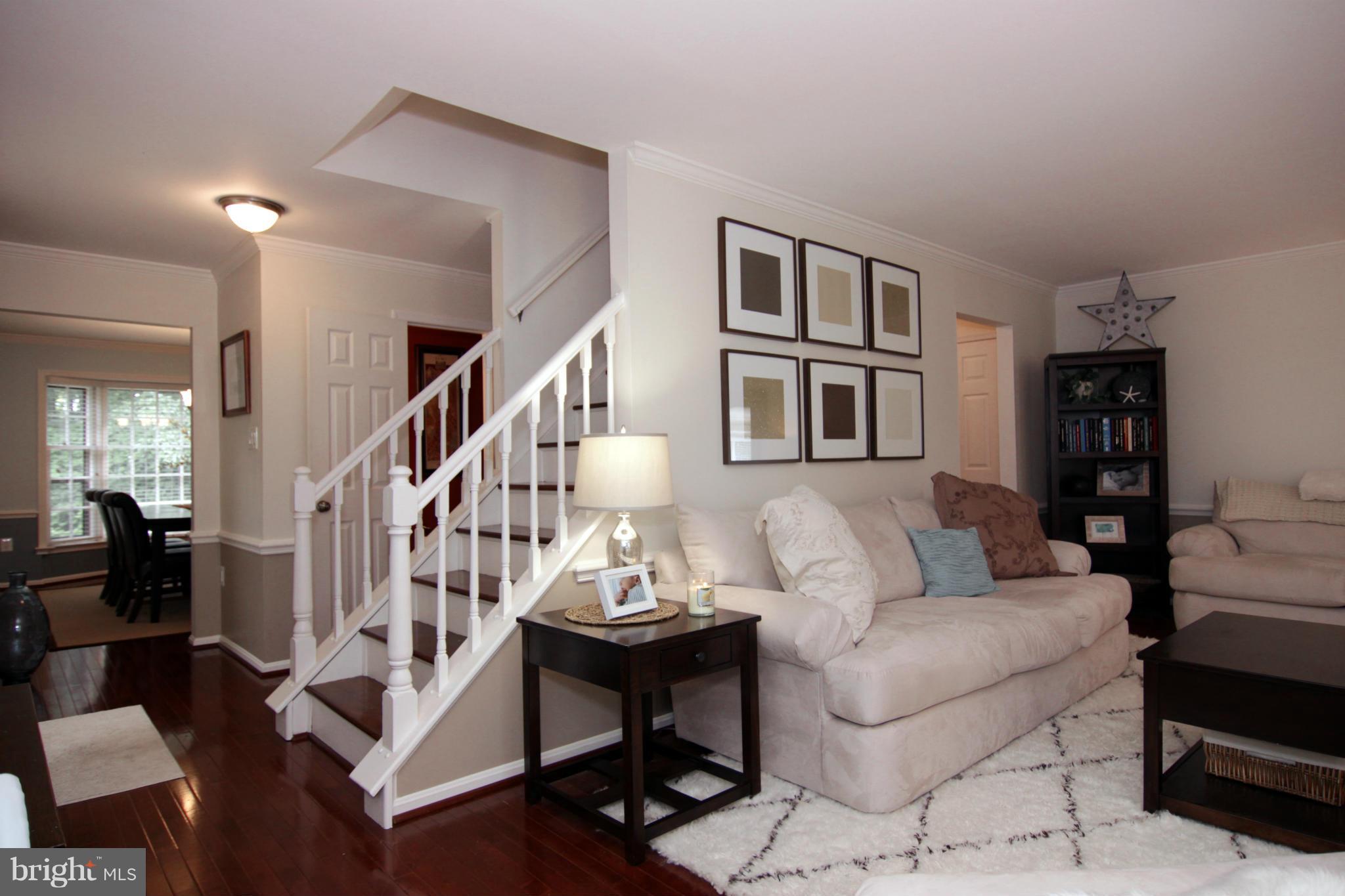 COUNTRY CREEK - Residential