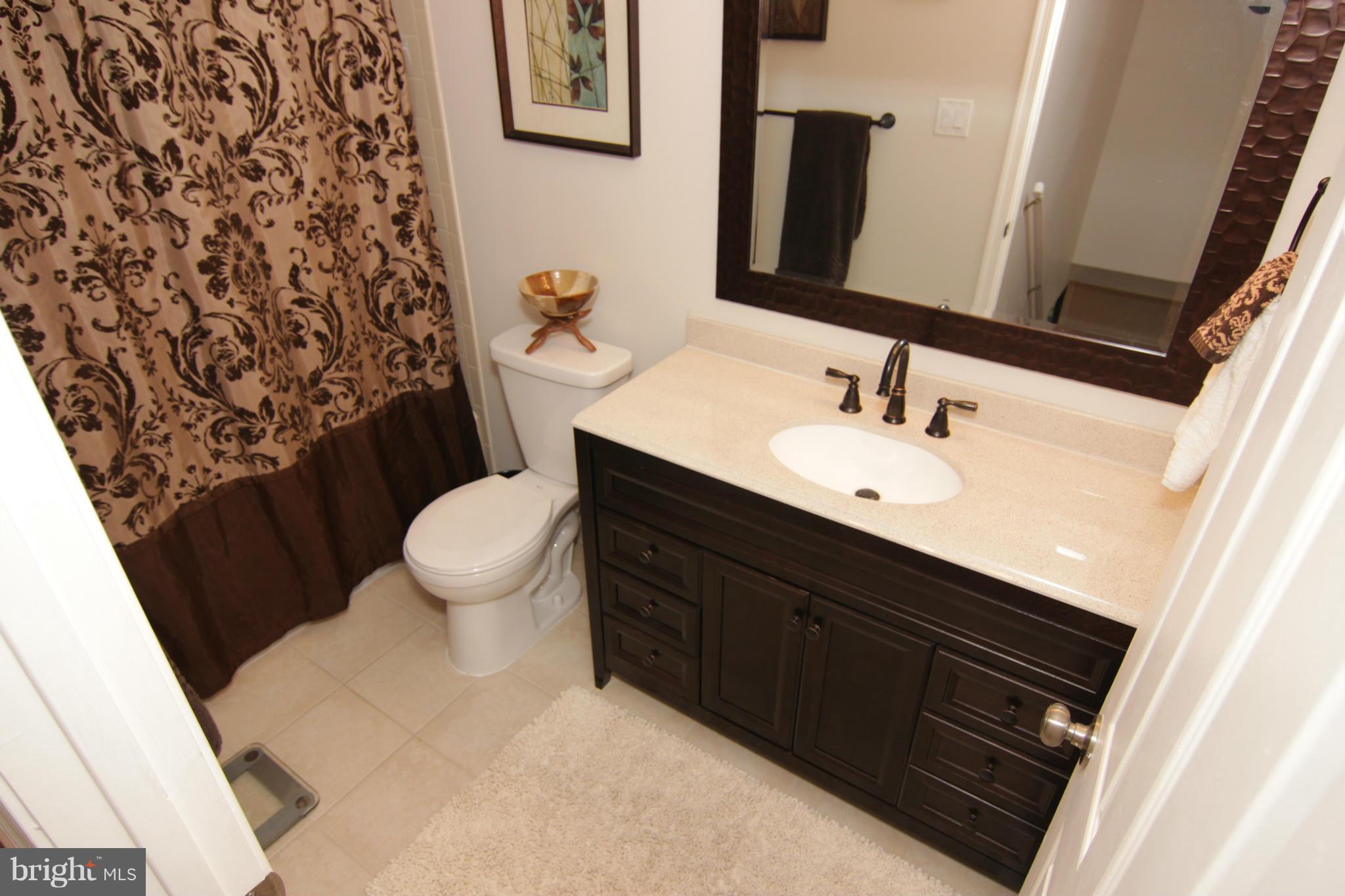 COUNTRY CREEK - Residential