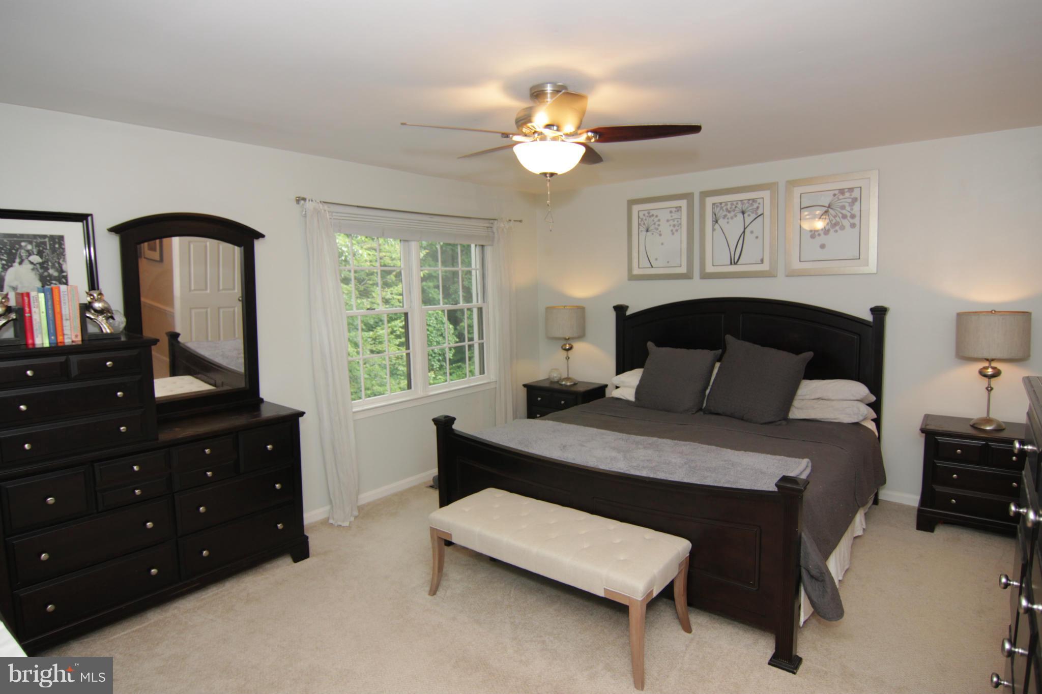 COUNTRY CREEK - Residential