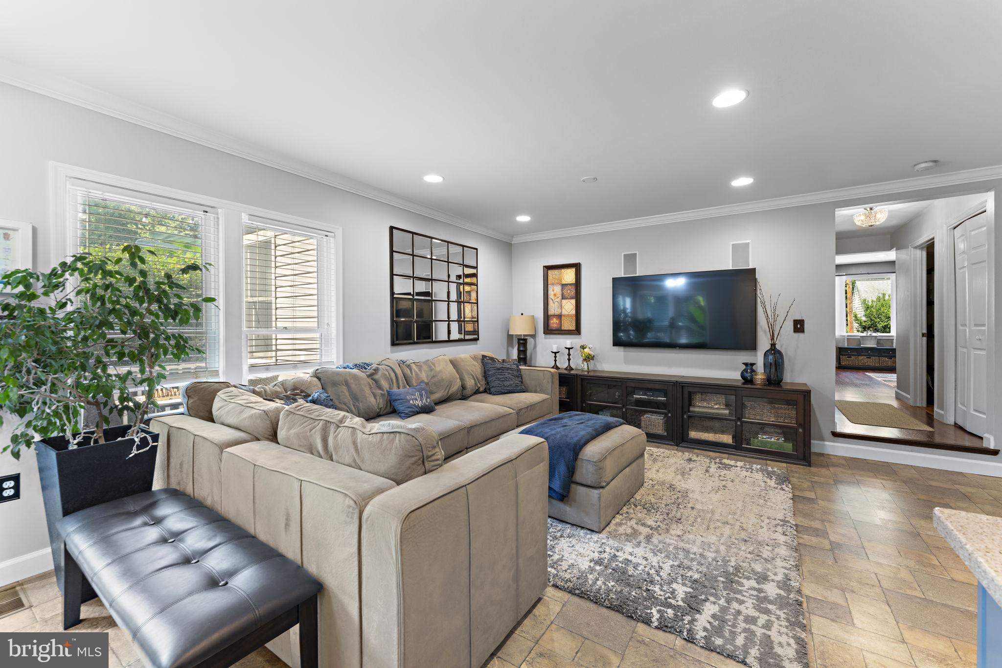 ROXBORO - Residential