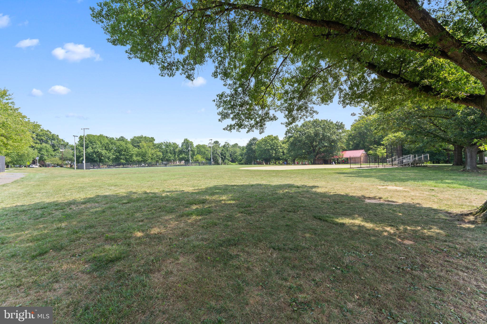 ROXBORO - Residential