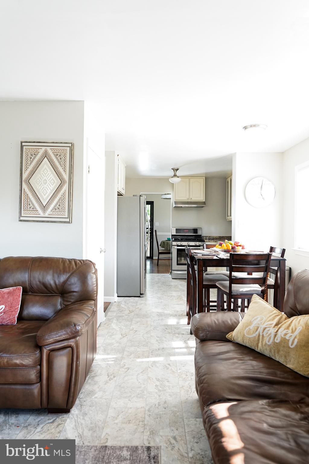 SUBURBAN ESTATES - Residential