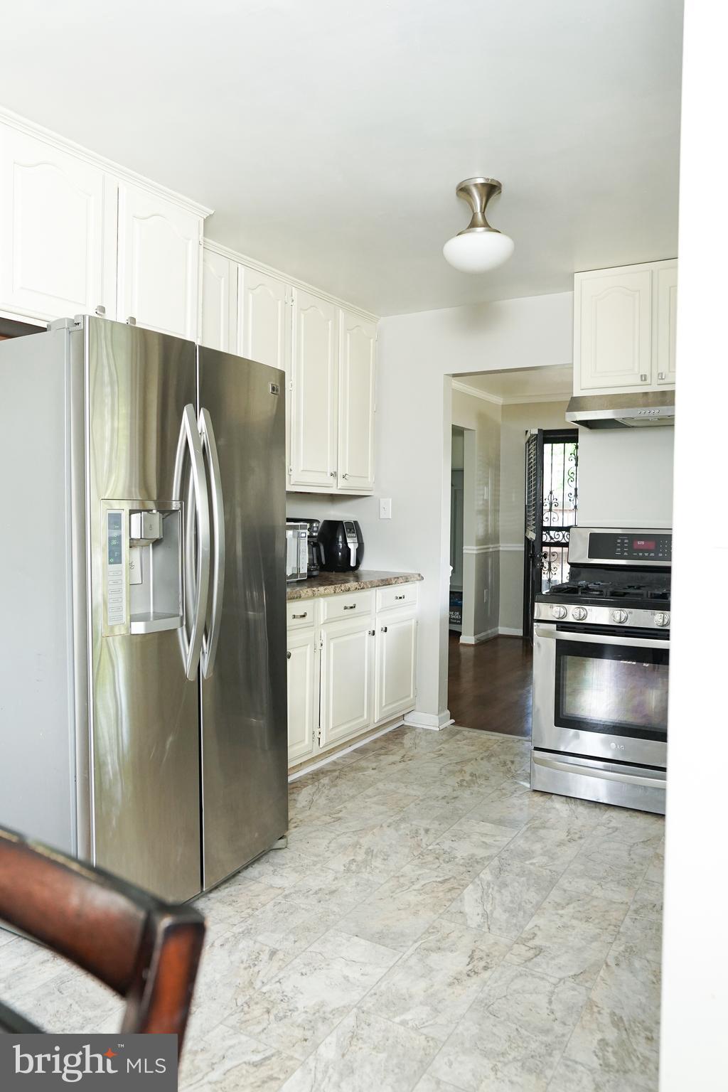 SUBURBAN ESTATES - Residential