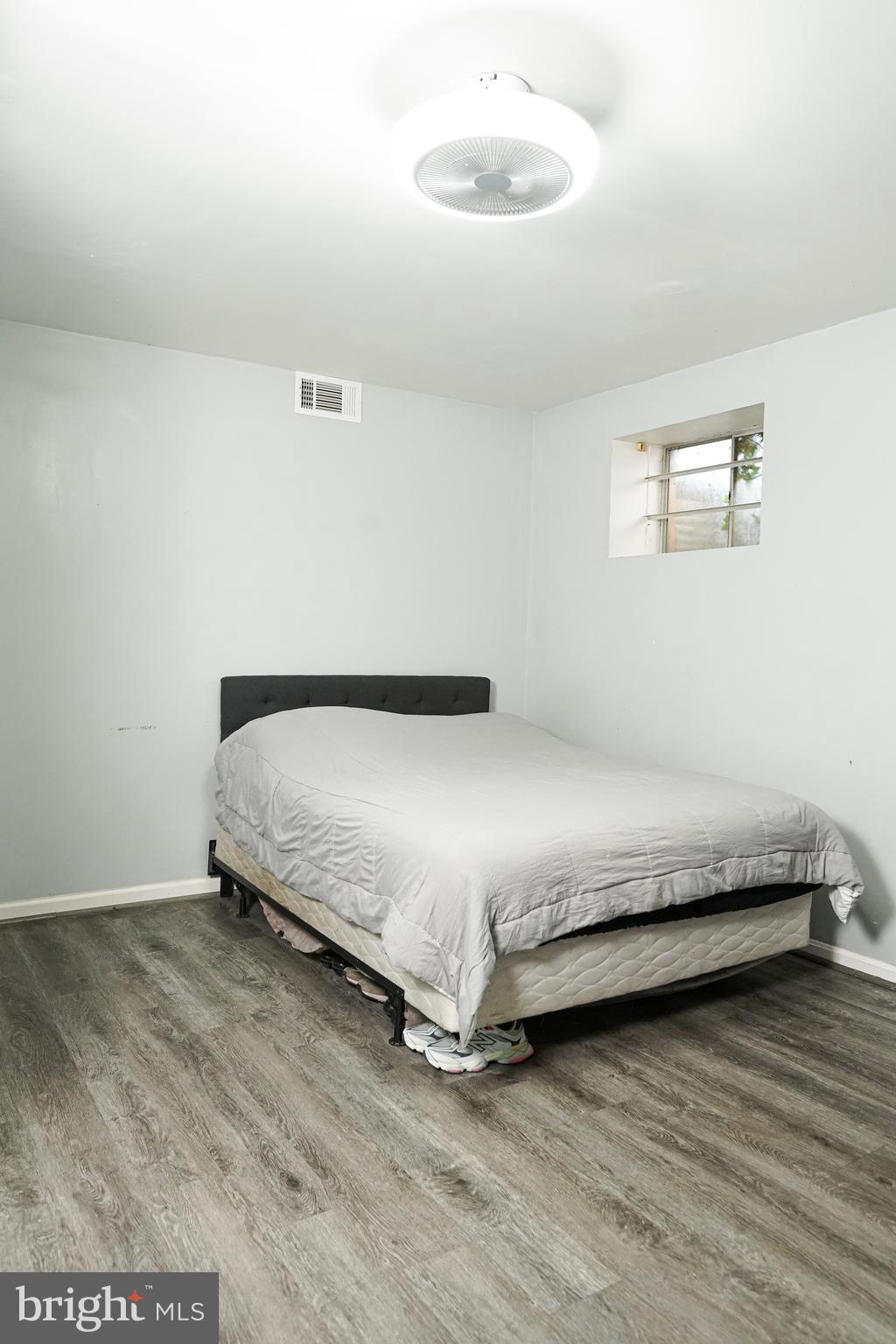 SUBURBAN ESTATES - Residential