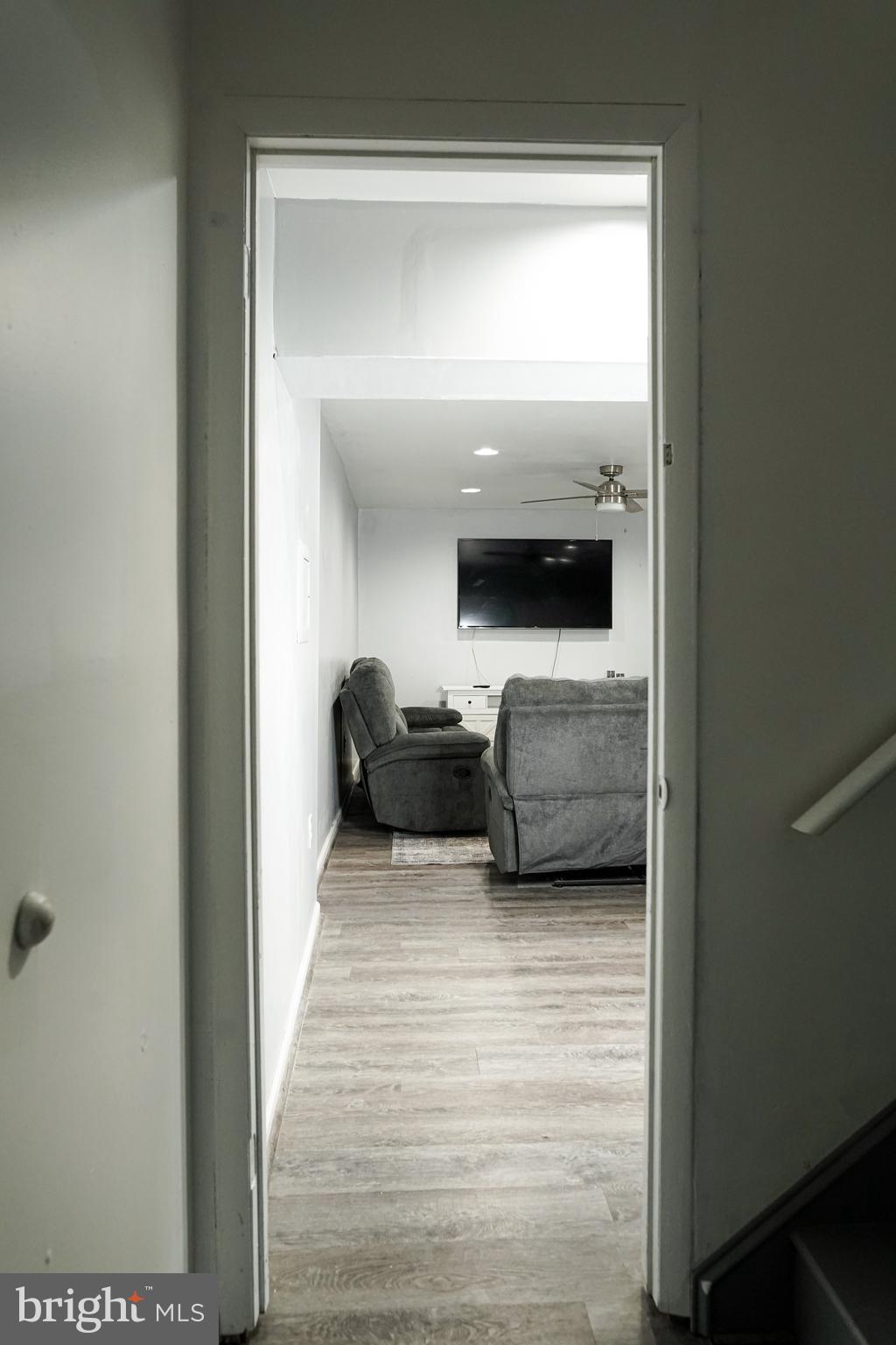 SUBURBAN ESTATES - Residential