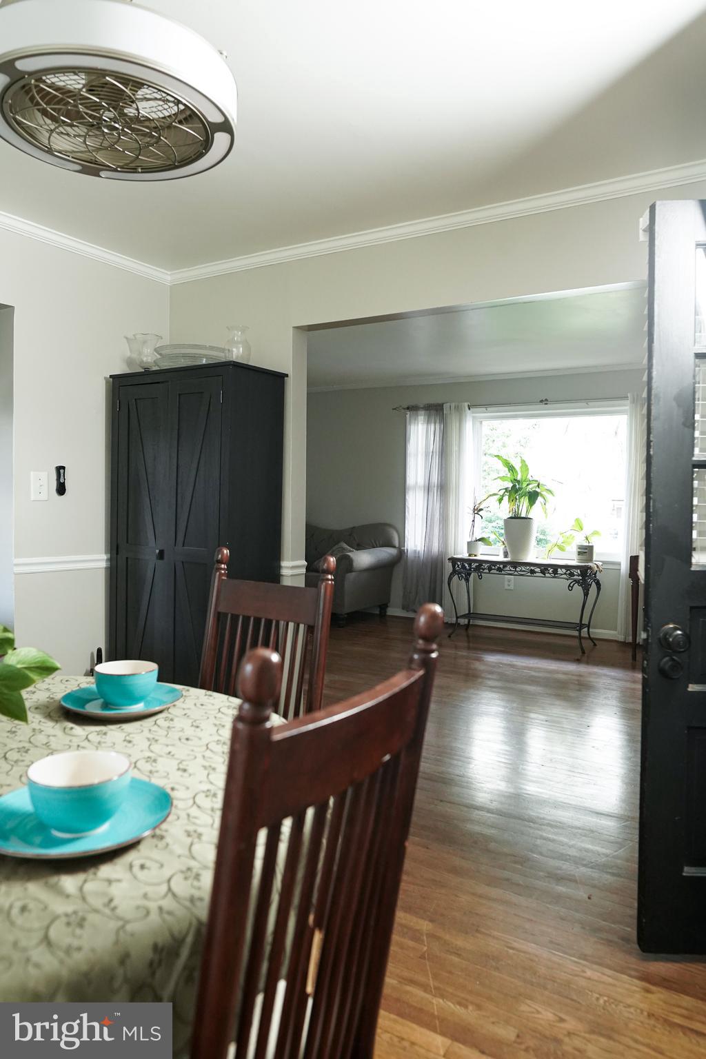 SUBURBAN ESTATES - Residential