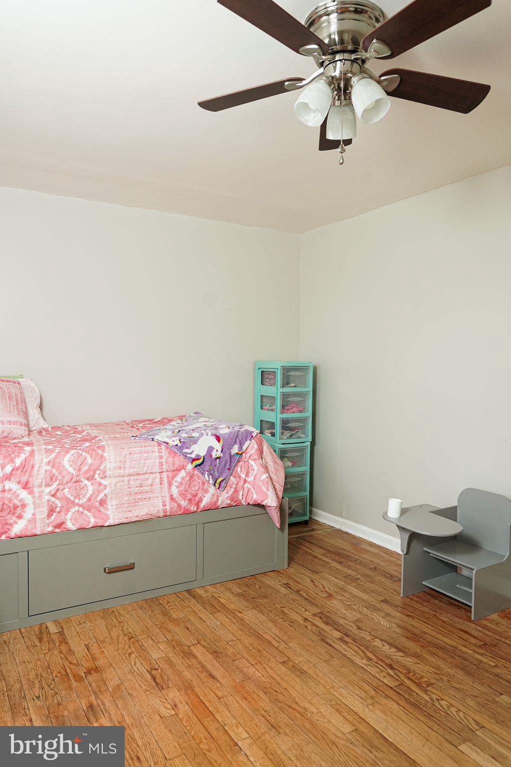 SUBURBAN ESTATES - Residential