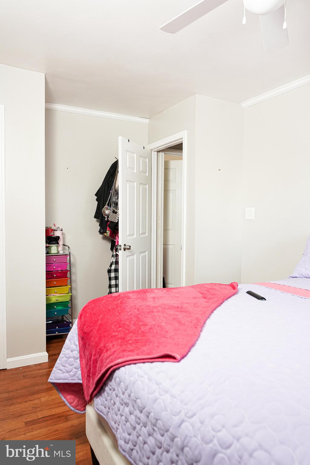 SUBURBAN ESTATES - Residential