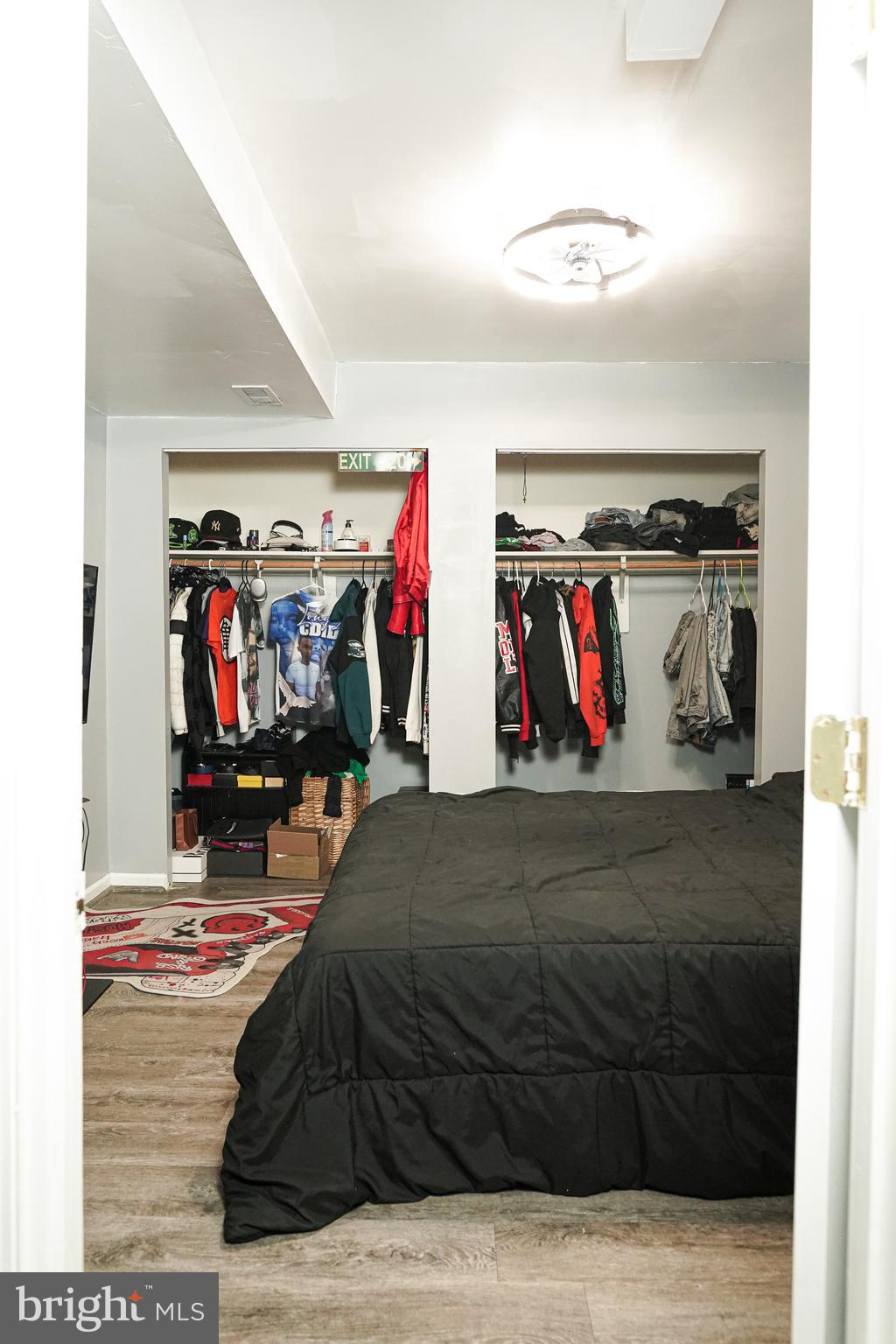 SUBURBAN ESTATES - Residential