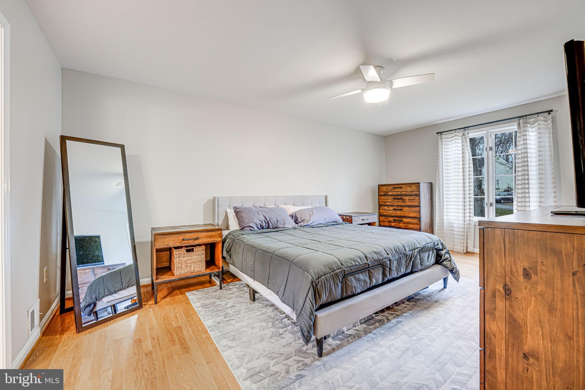 LYNWOOD - Residential