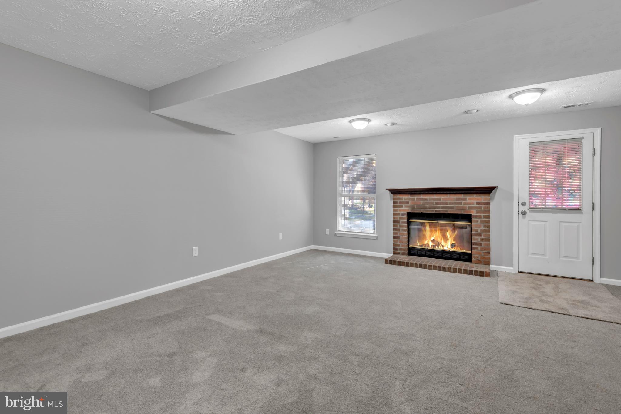 OWINGS MILLS - Residential Lease