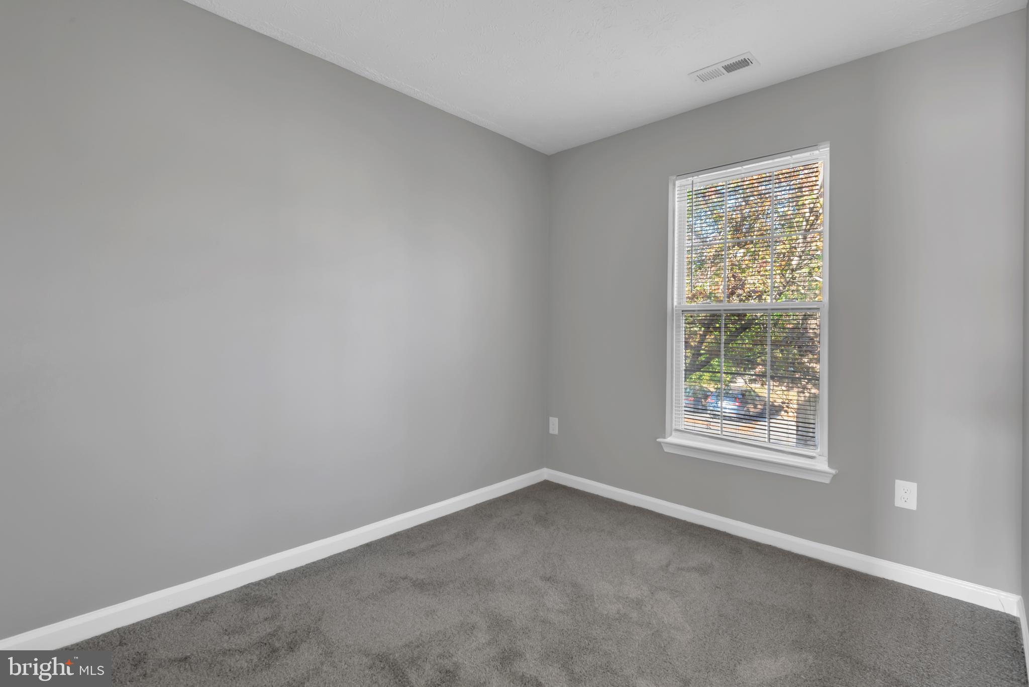 OWINGS MILLS - Residential Lease