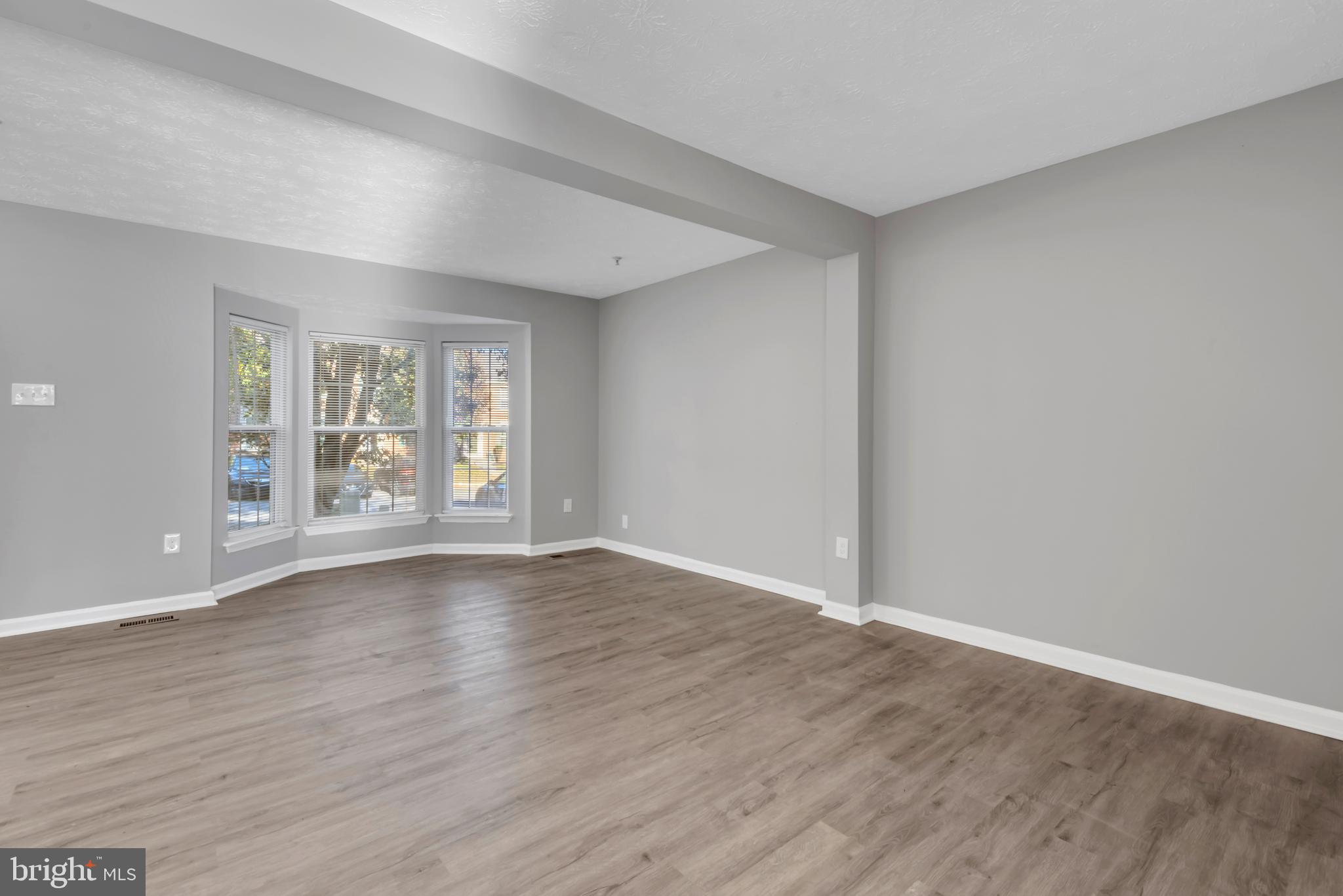 OWINGS MILLS - Residential Lease