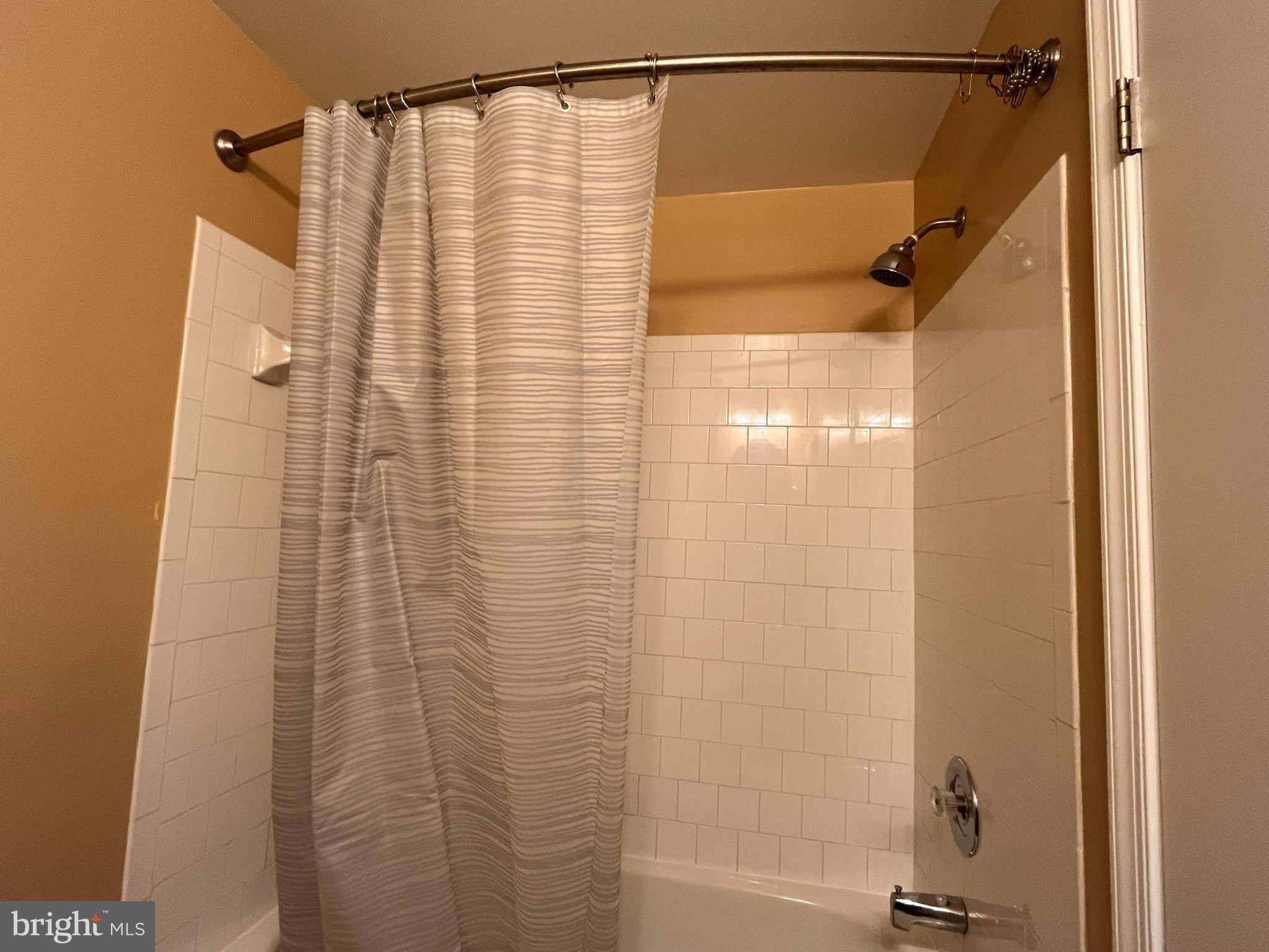 ENFIELD CHASE PLAT FOUR - Residential