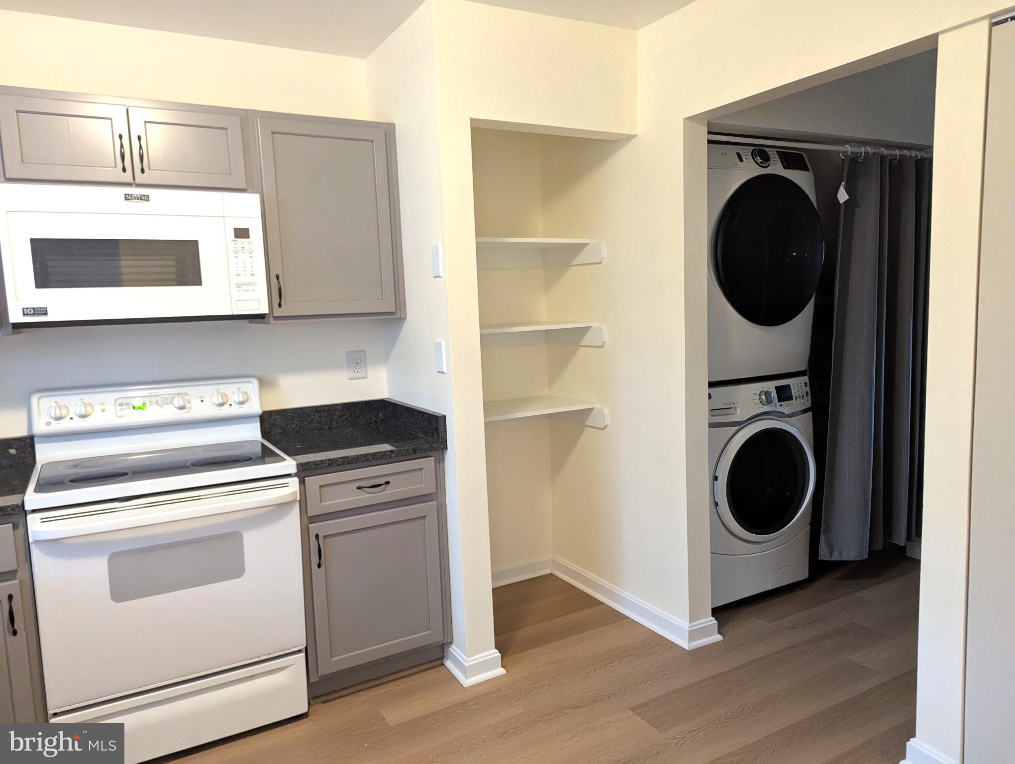 ENFIELD CHASE PLAT FOUR - Residential