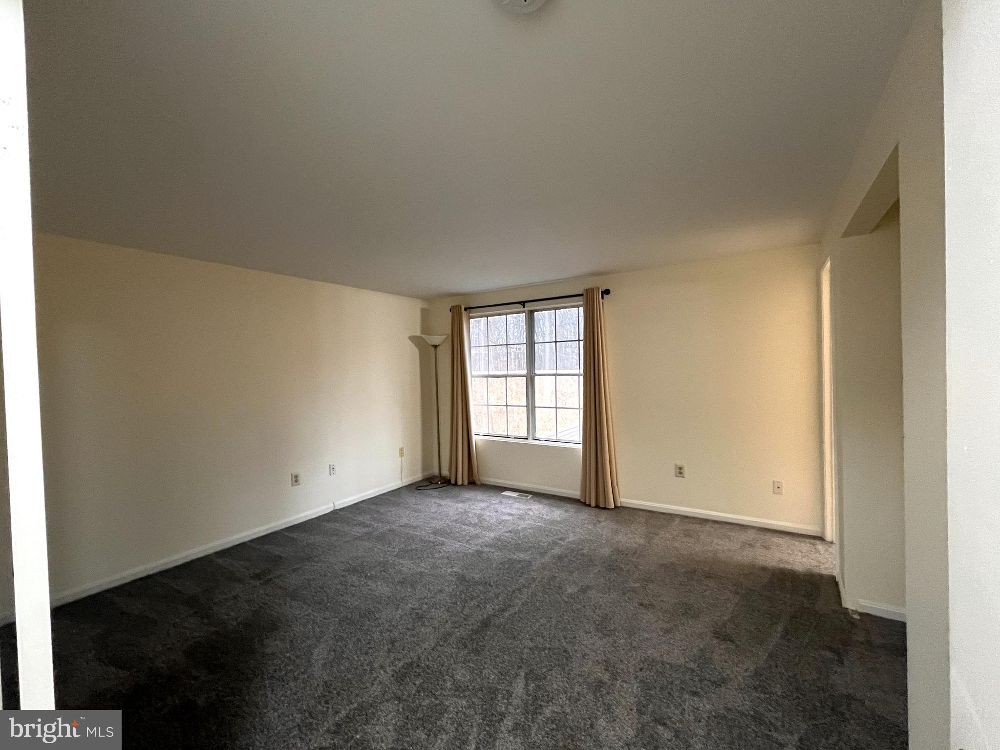 ENFIELD CHASE PLAT FOUR - Residential