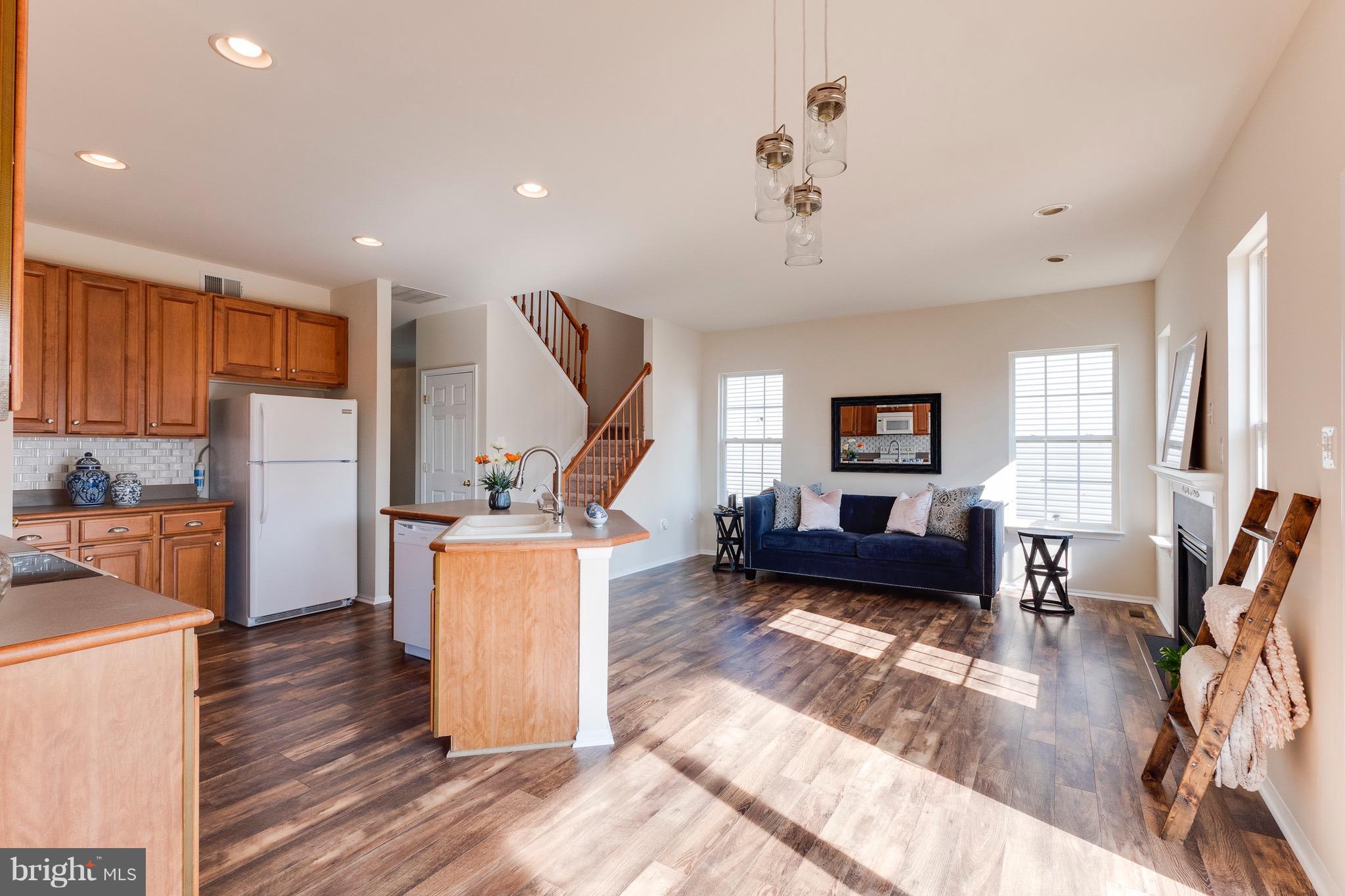 APPLE GROVE - Residential