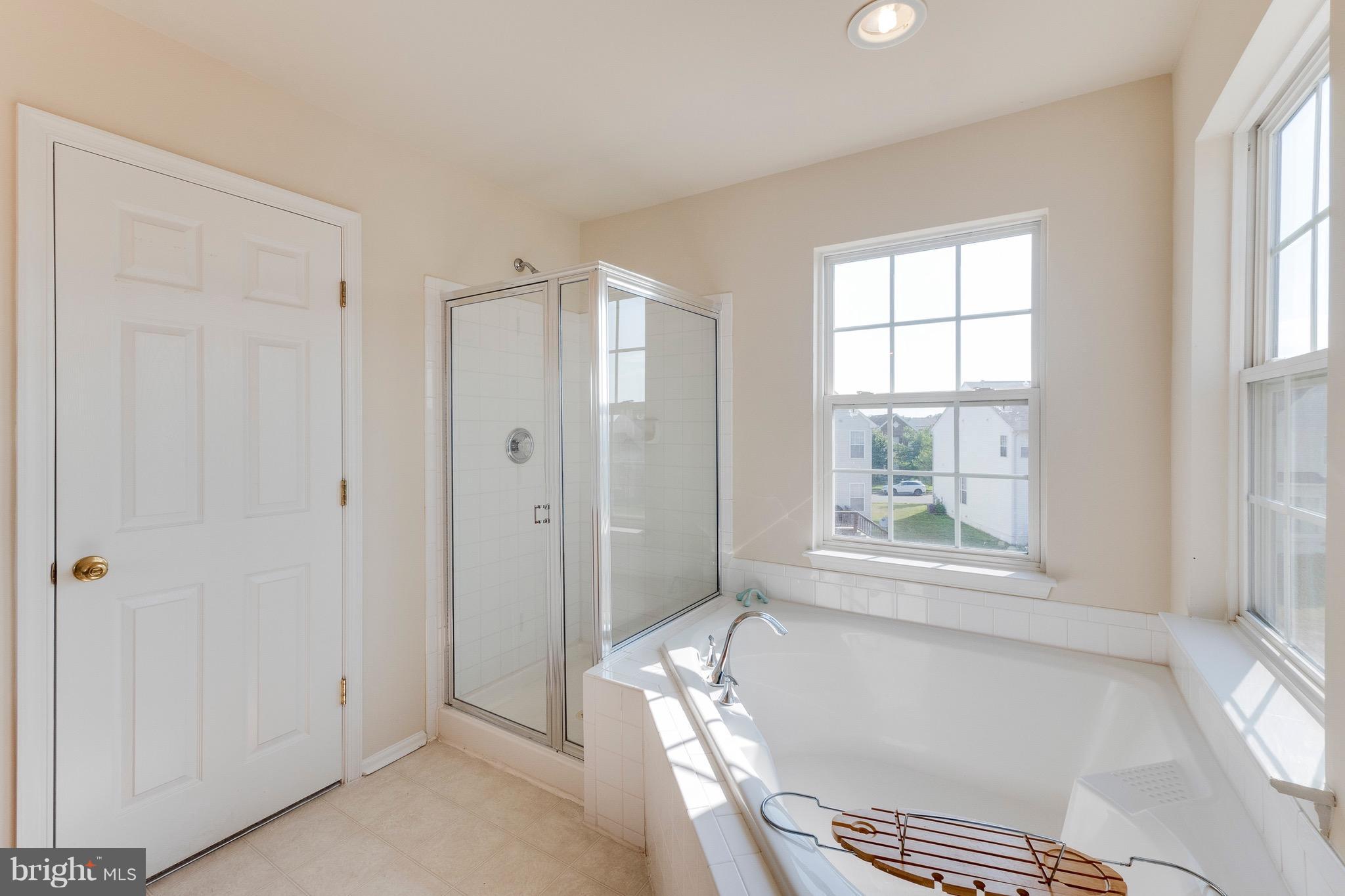 APPLE GROVE - Residential