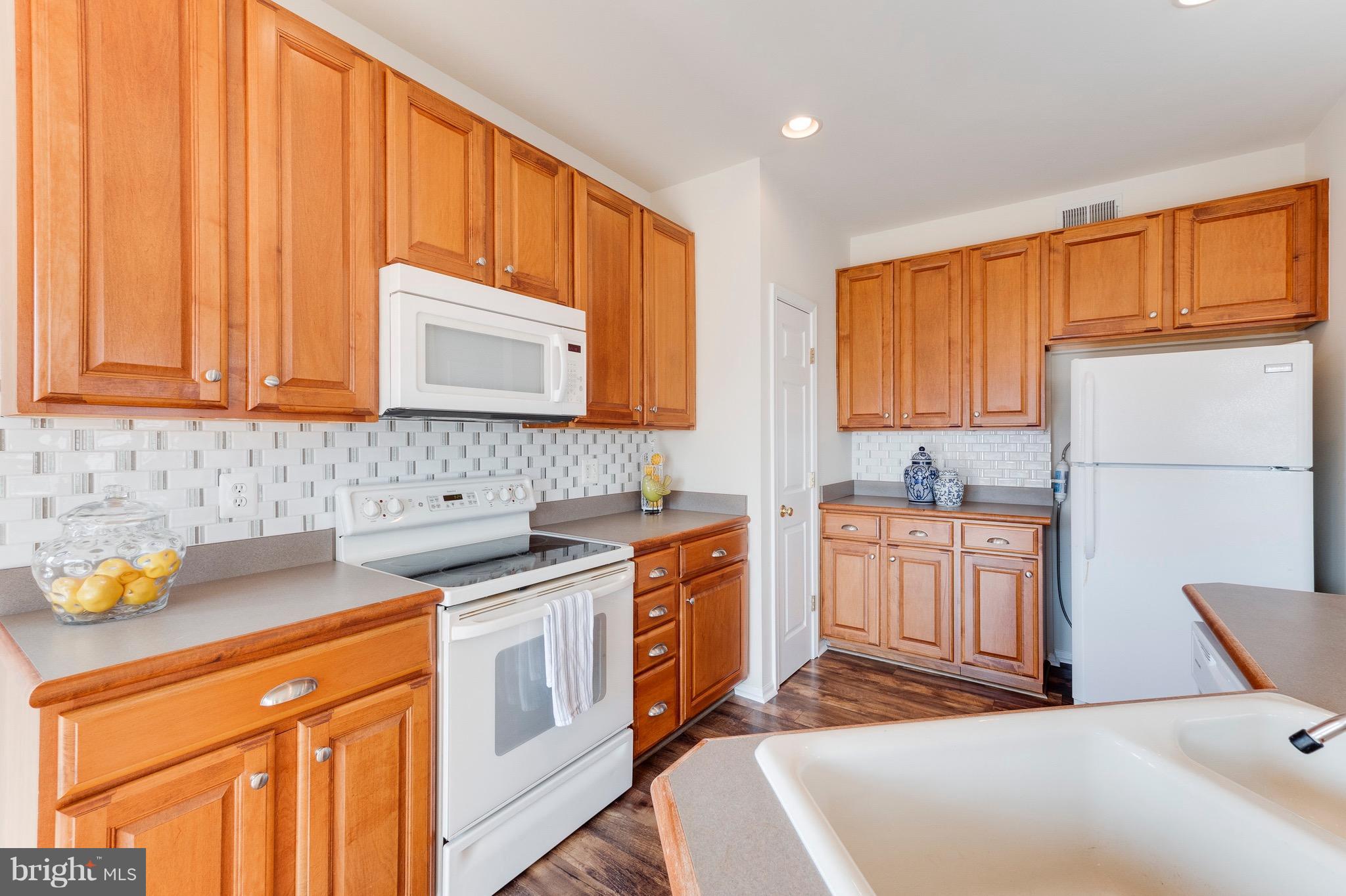 APPLE GROVE - Residential