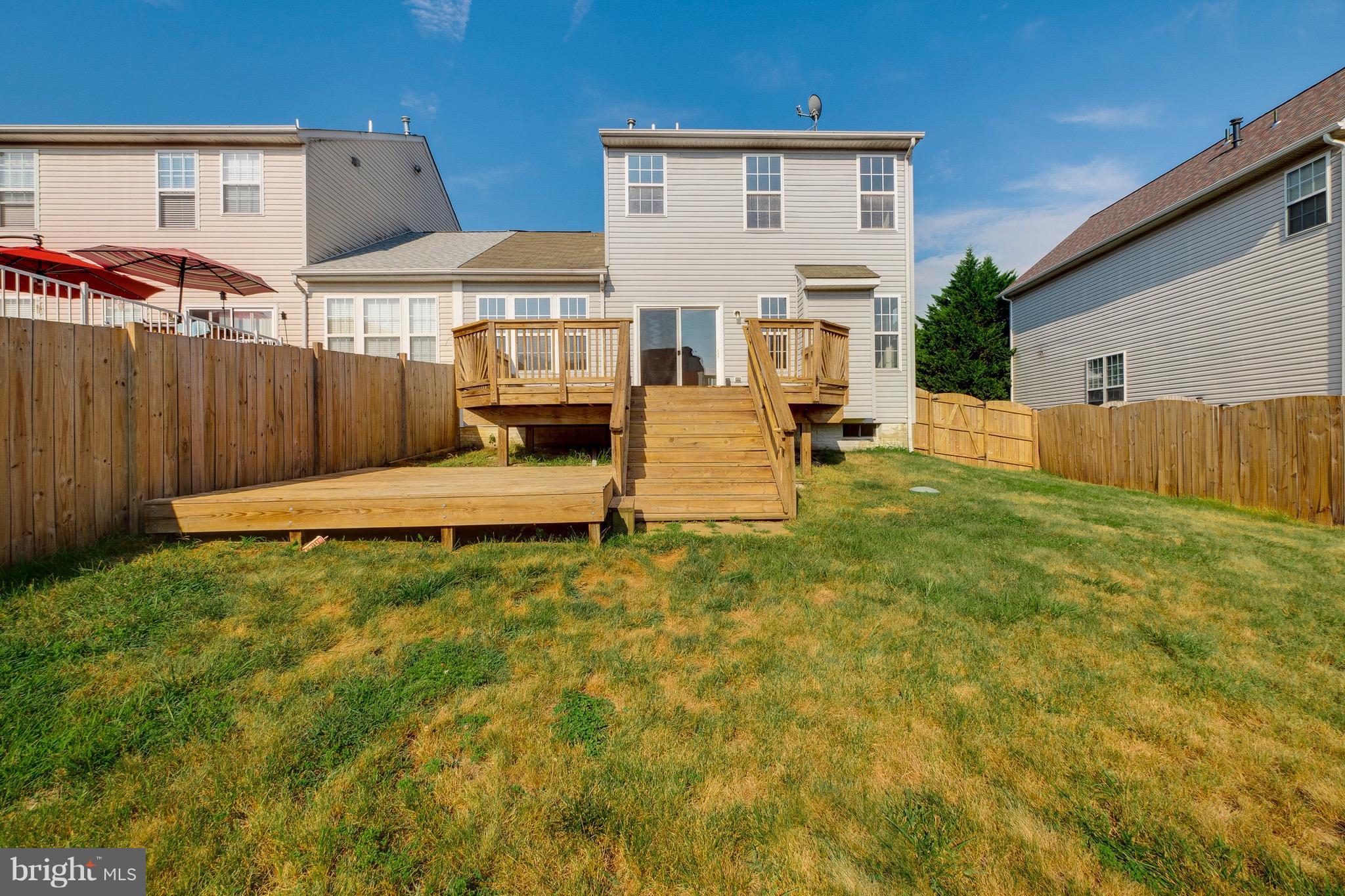 APPLE GROVE - Residential