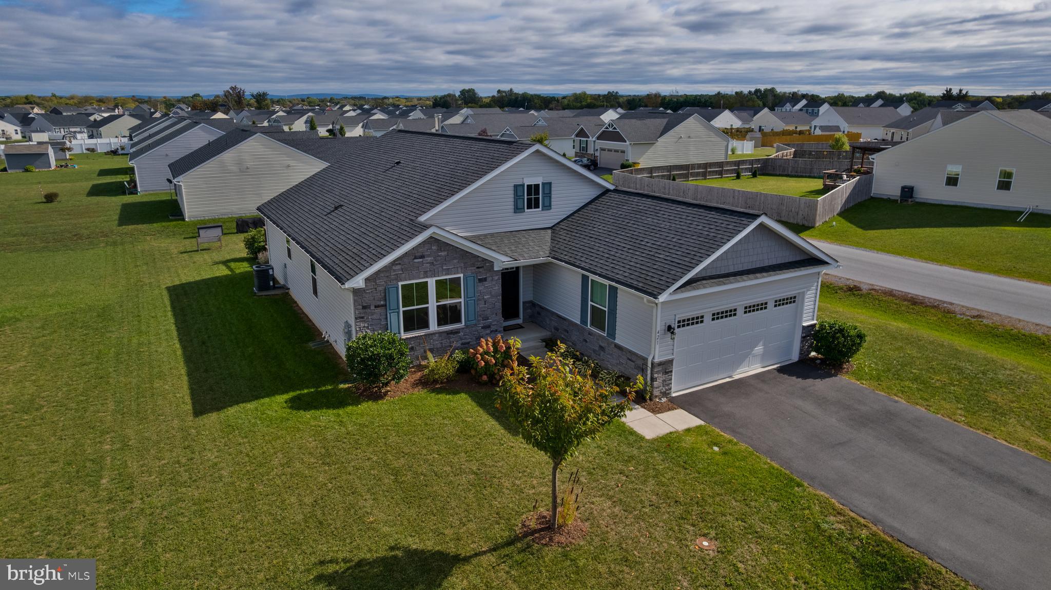 CHANDLERS GLEN - Residential