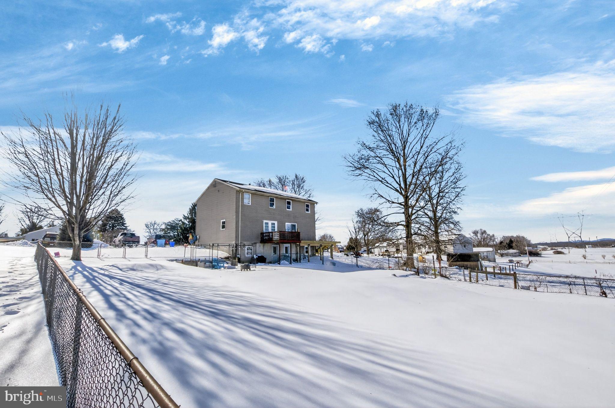 HILLCREST ACRES - Residential