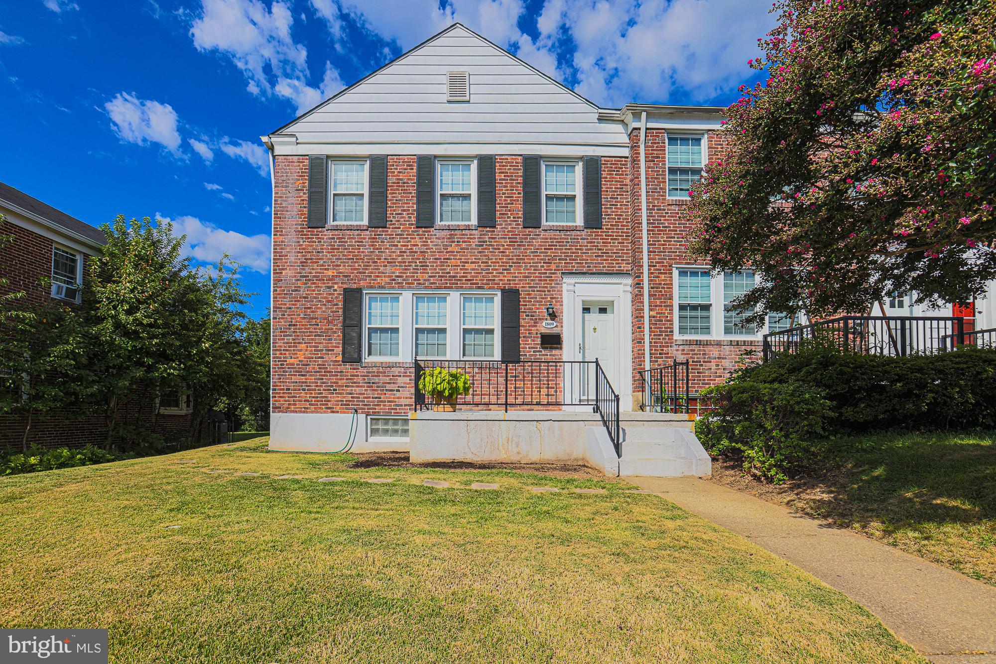 1809 DEVERON ROAD