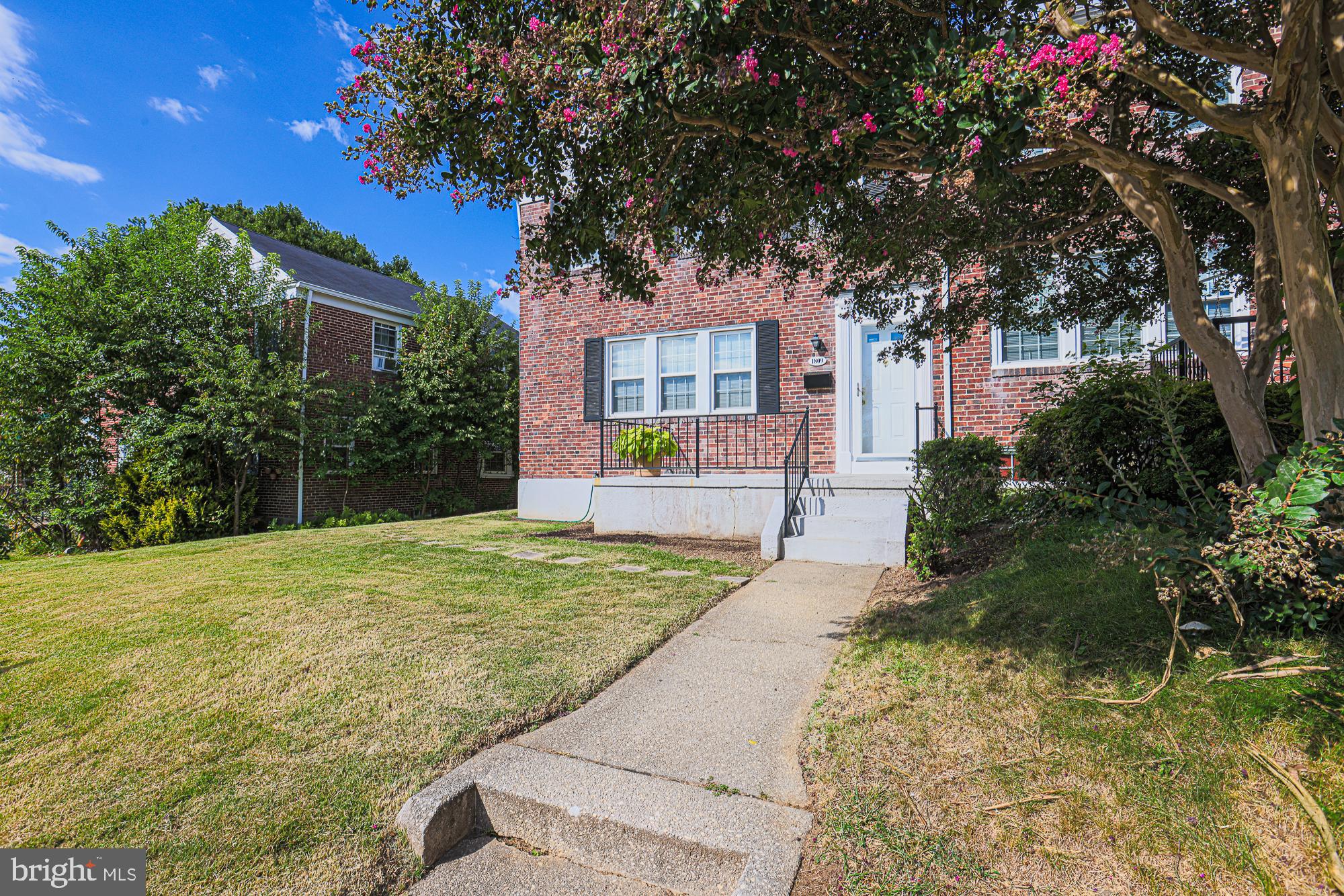1809 DEVERON ROAD