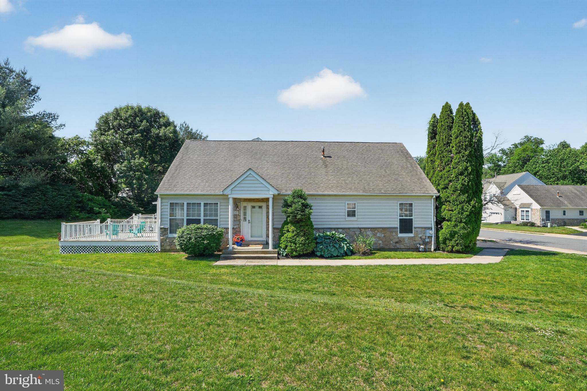 SOMERSET - Residential
