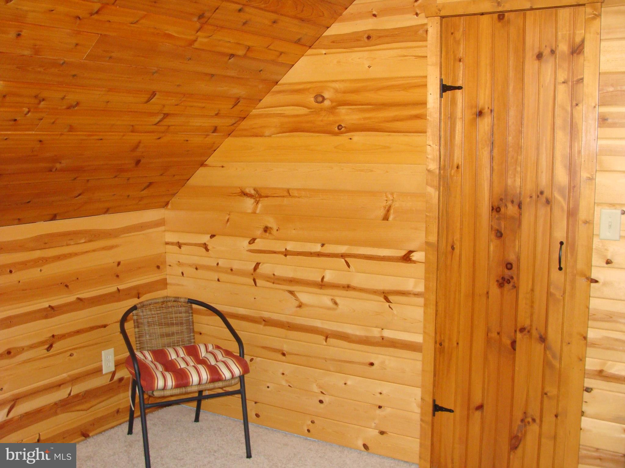 DOGWOOD FLATS - Residential