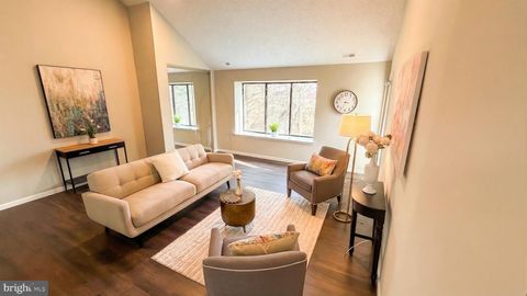 5520 ABERDEEN DRIVE B MOUNT LAUREL NJ 08054