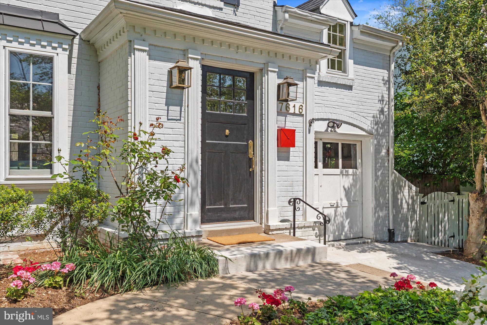 7616 LYNN DRIVE