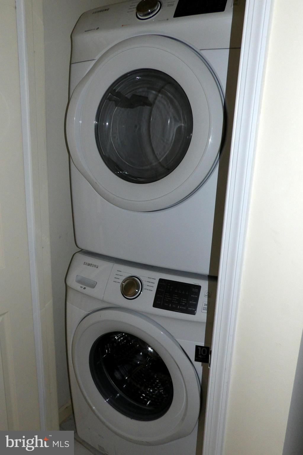 TUSCANY CANTERBURY - Residential Lease