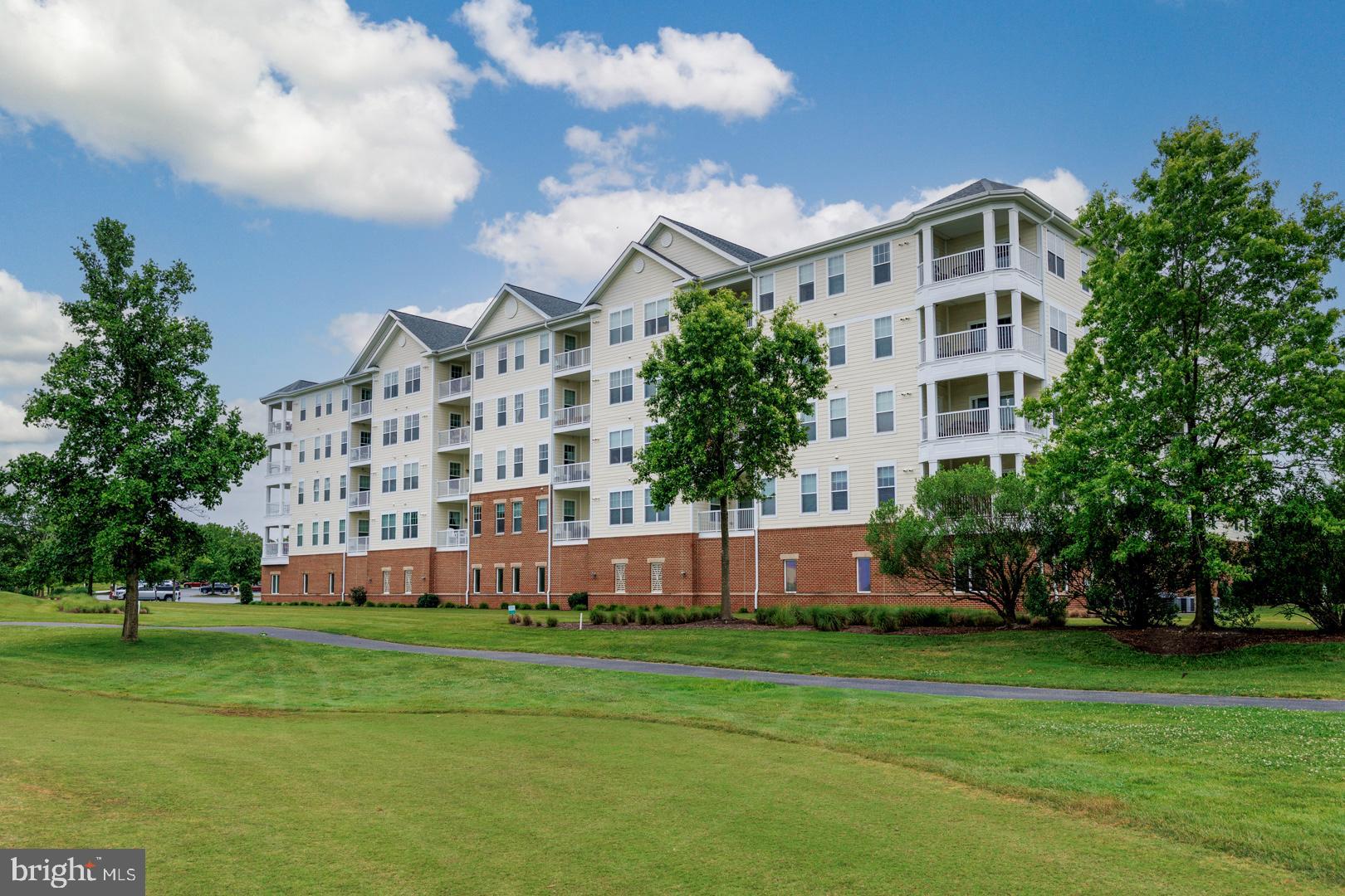 2700 WILLOW OAK DRIVE 411B