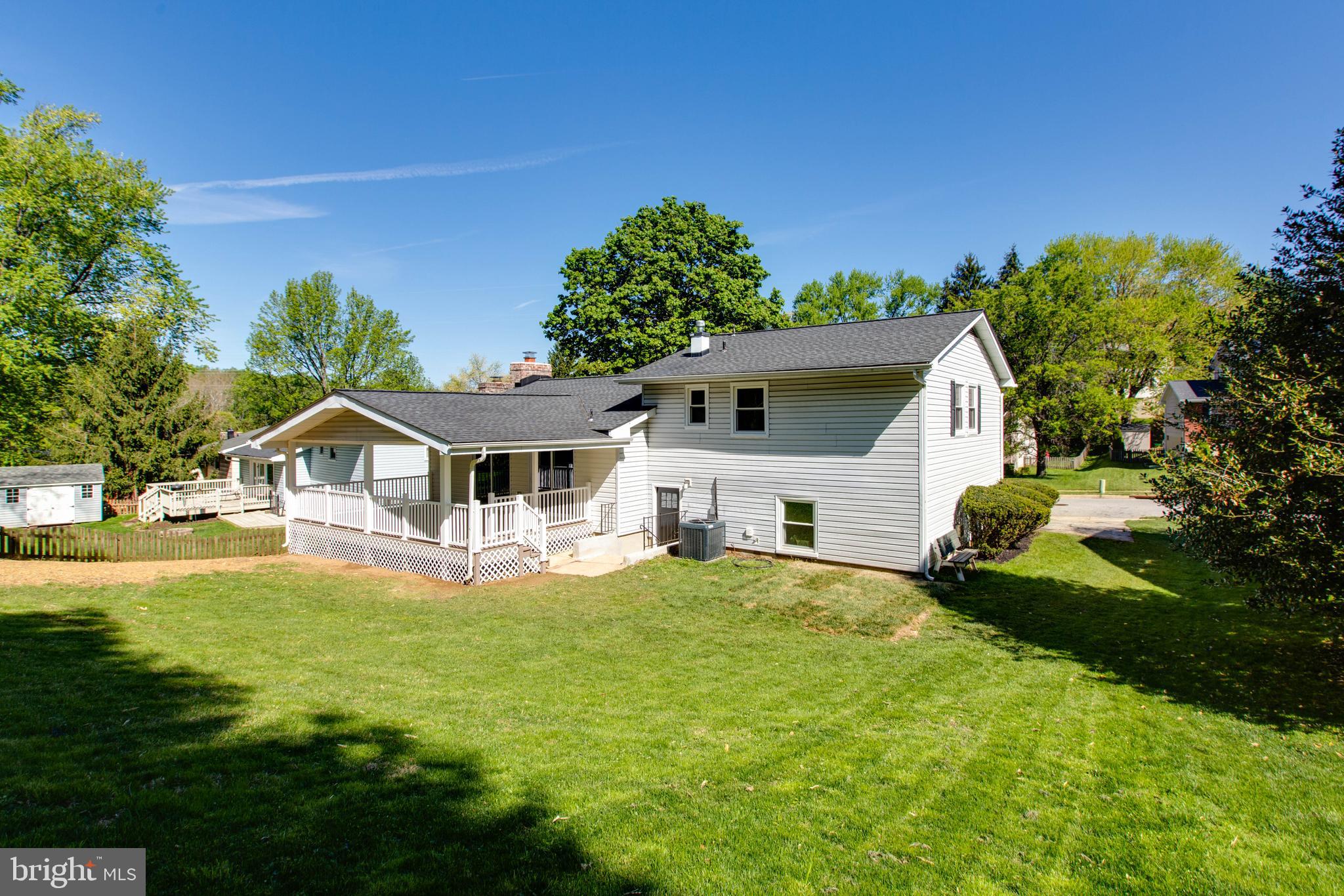 SPRINGDALE - Residential