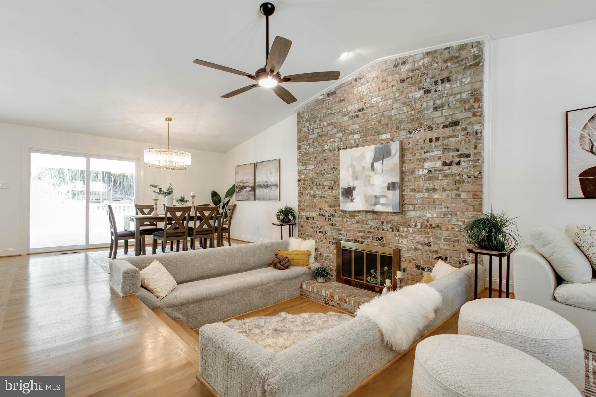 SPRINGDALE - Residential