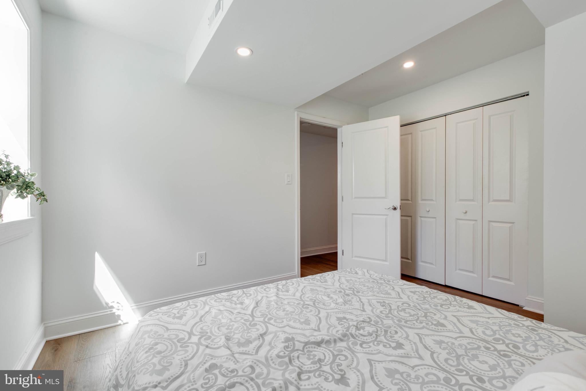 SPRINGDALE - Residential