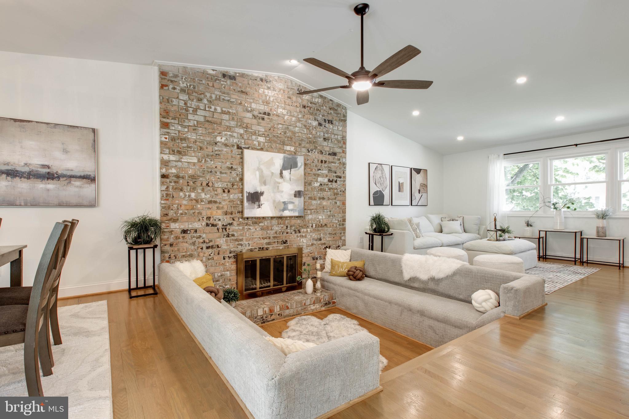 SPRINGDALE - Residential