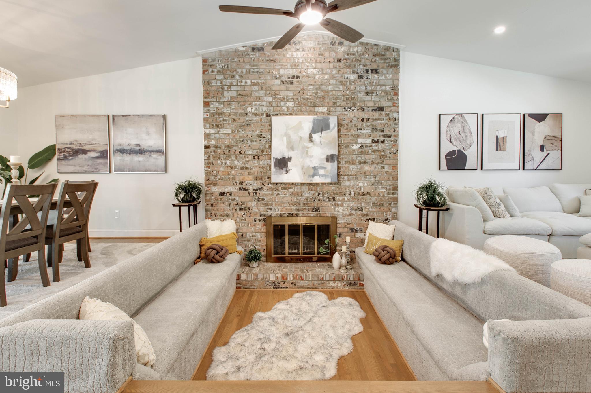 SPRINGDALE - Residential