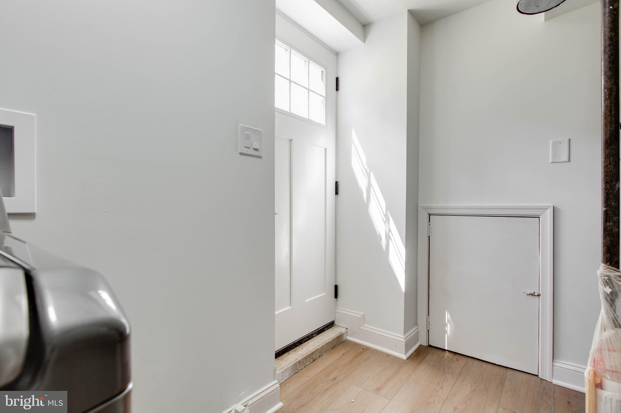 SPRINGDALE - Residential