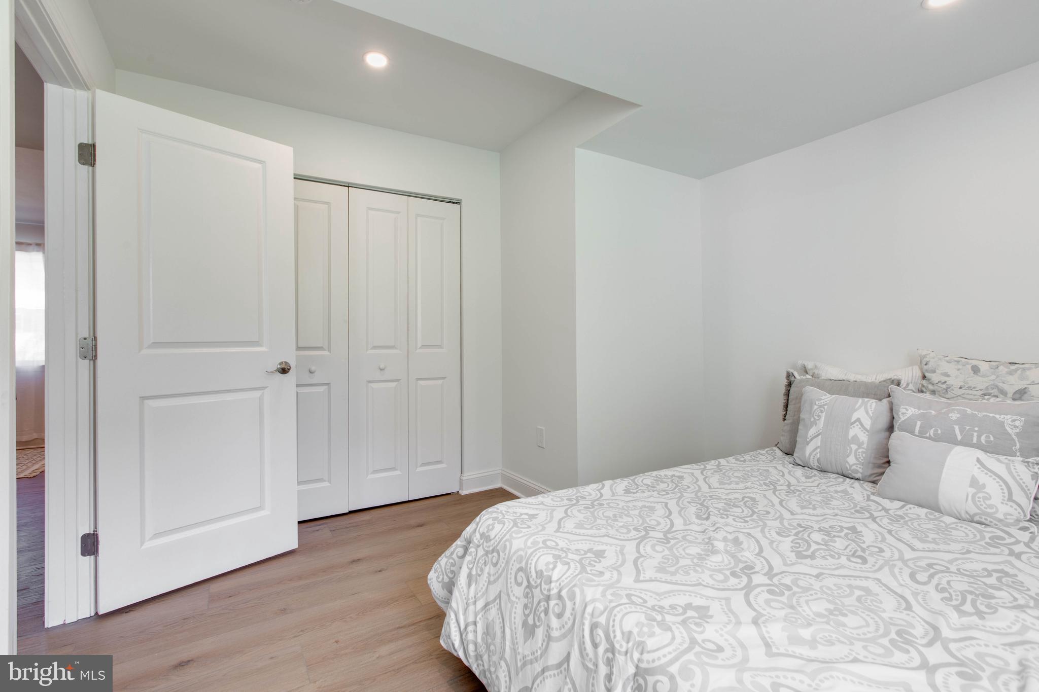 SPRINGDALE - Residential