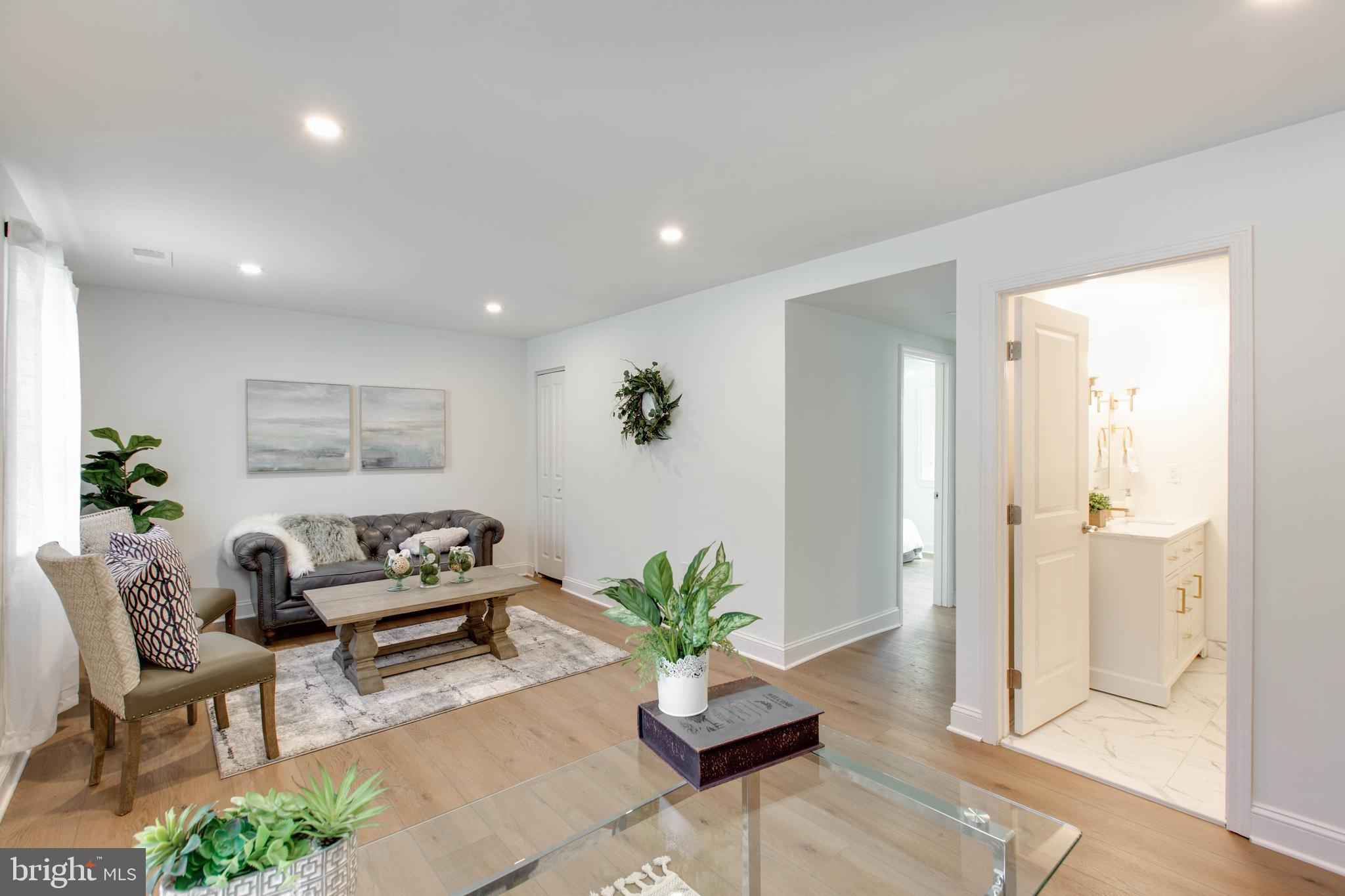 SPRINGDALE - Residential