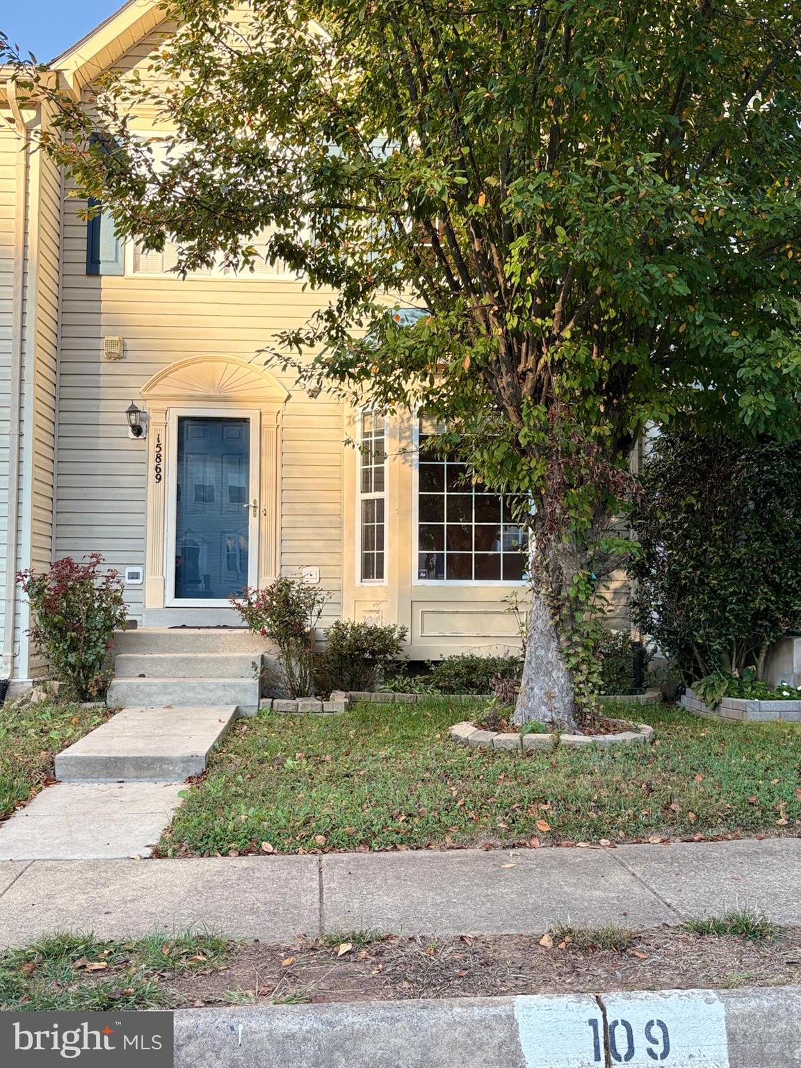 LAKECREST - Residential