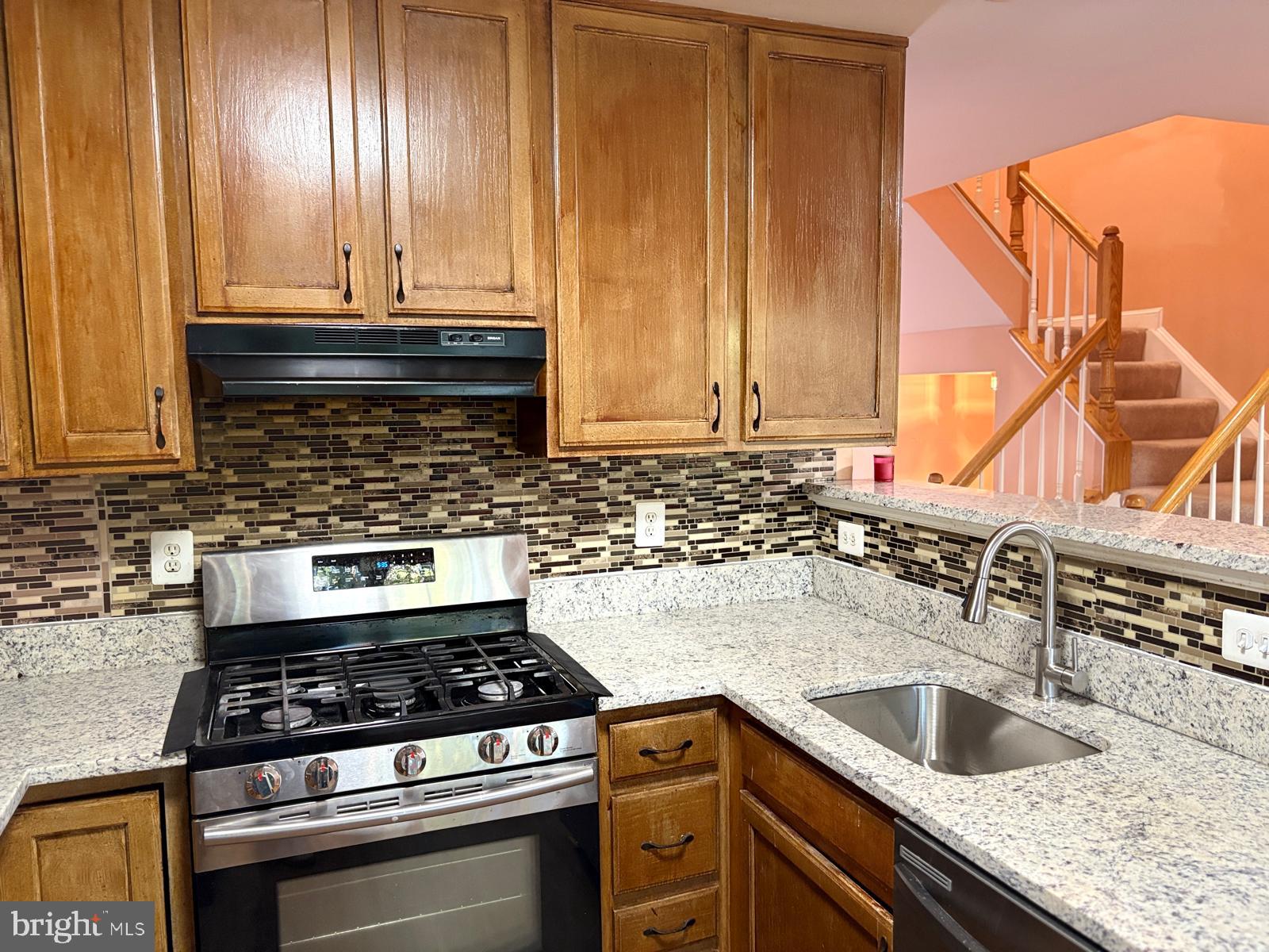 LAKECREST - Residential