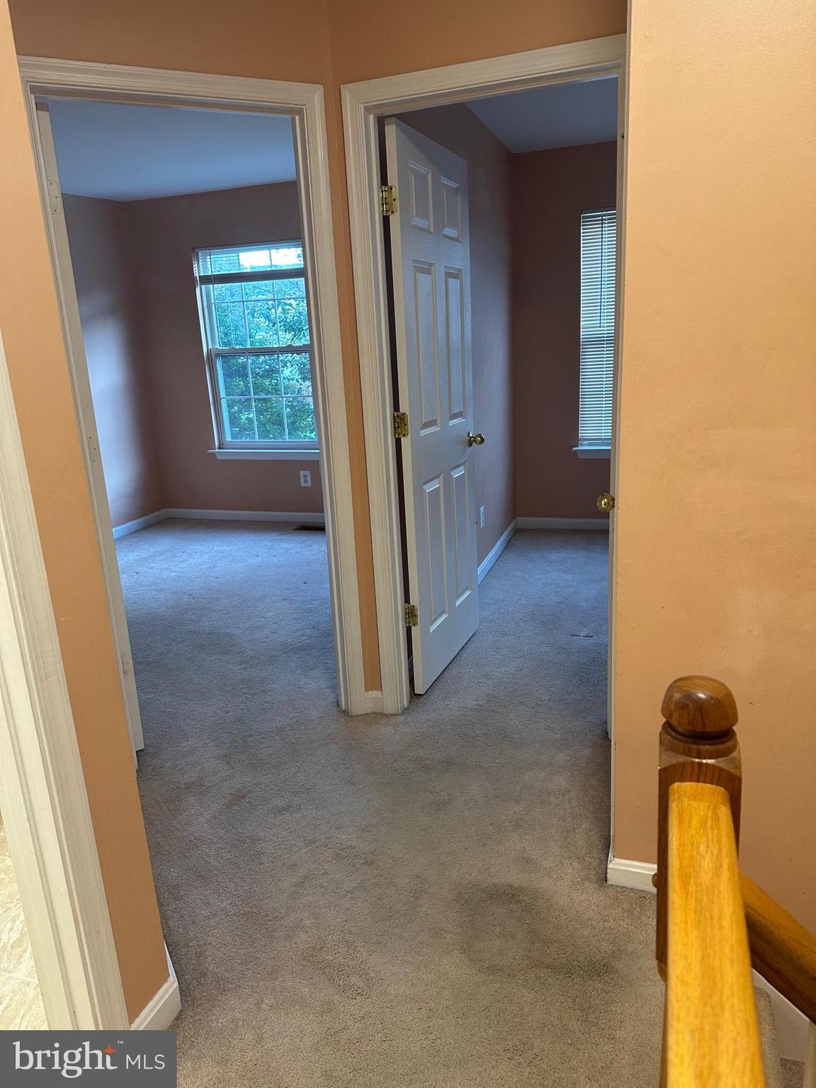 LAKECREST - Residential