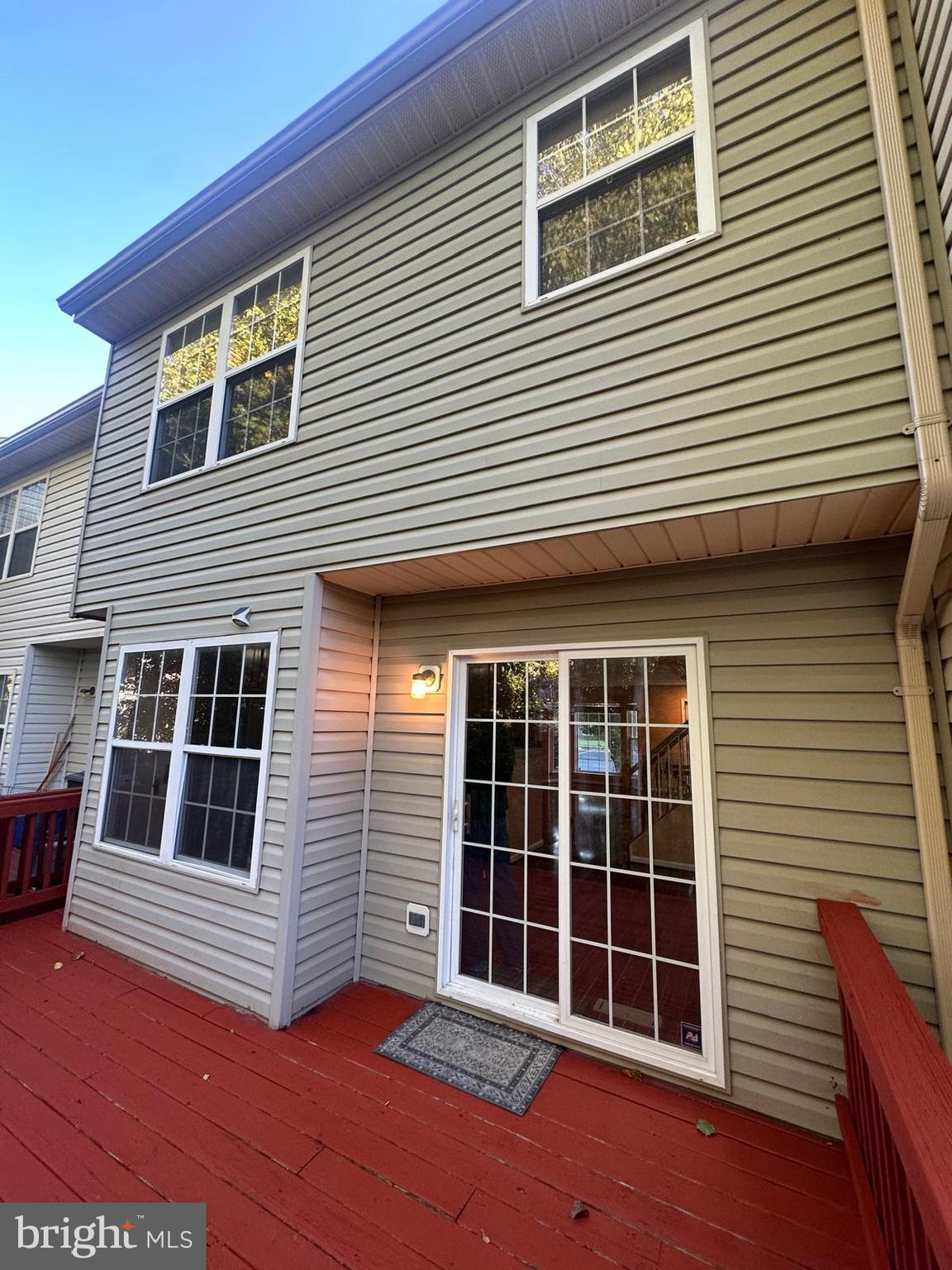 LAKECREST - Residential